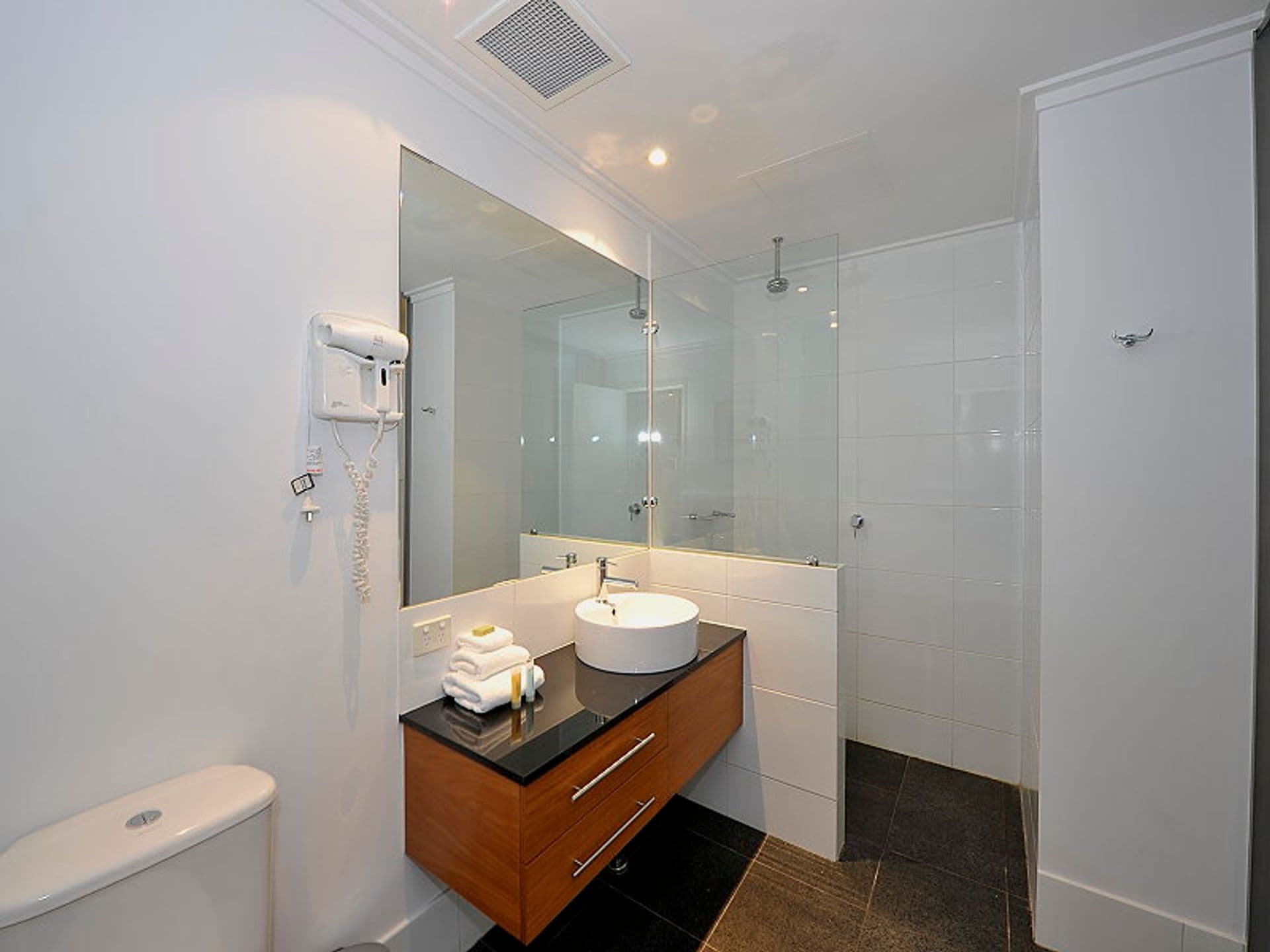 107/16 Dolphin Drive, Mandurah, WA, 6210, Mandurah - Thumbnail 6