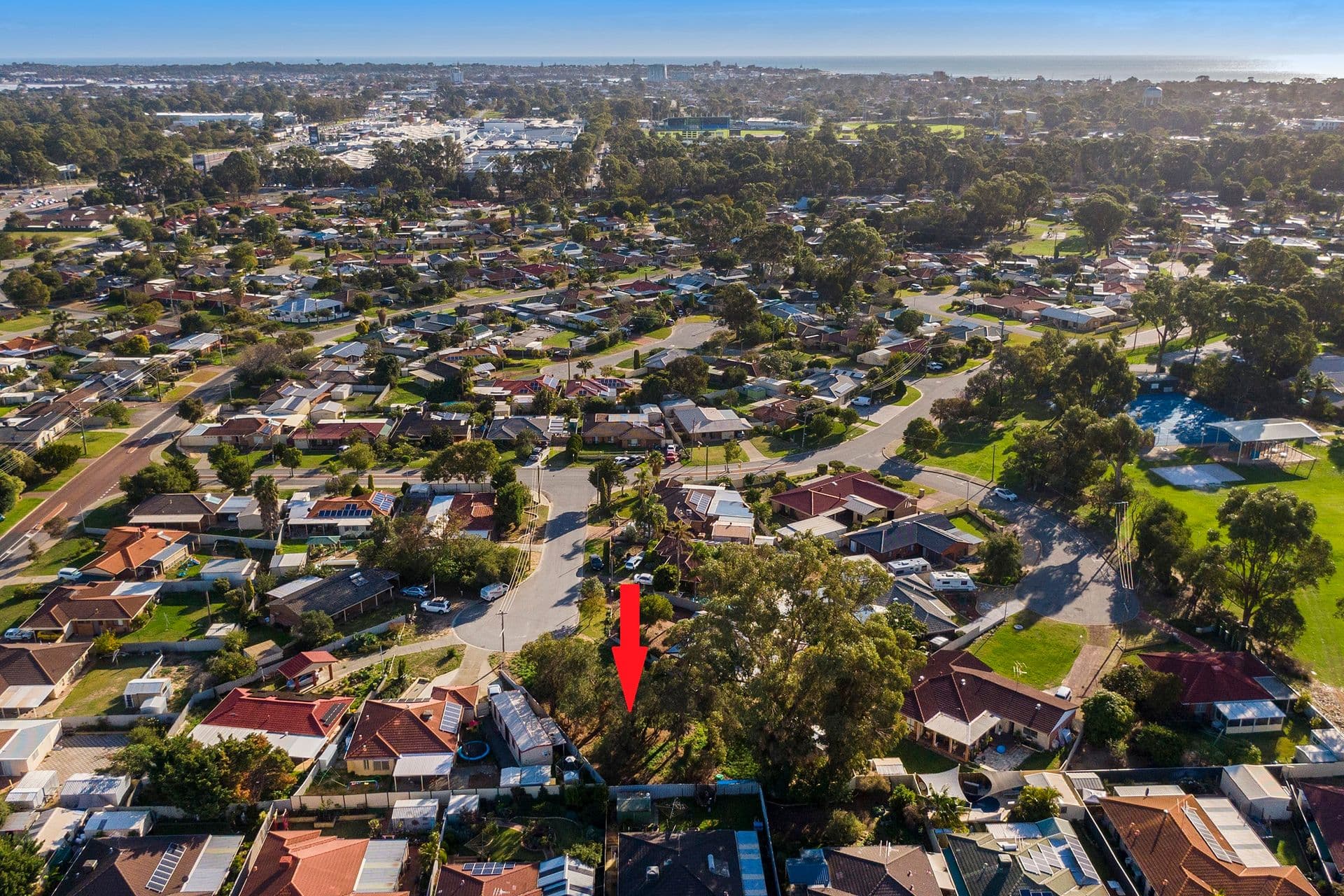 4 Volga Place, Greenfields, WA, 6210, Greenfields - Thumbnail 2