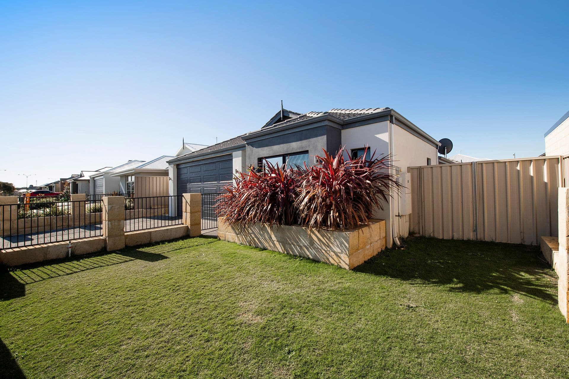 6 Aquamarine Parade, Karnup, WA, 6176, Karnup - Thumbnail 2