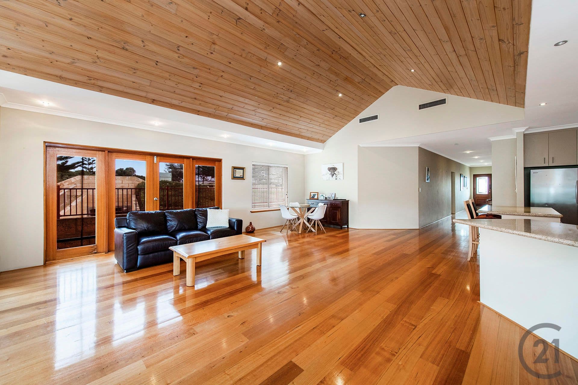 4 Lakeway Retreat, Dawesville, WA, 6211, Dawesville - Thumbnail 2