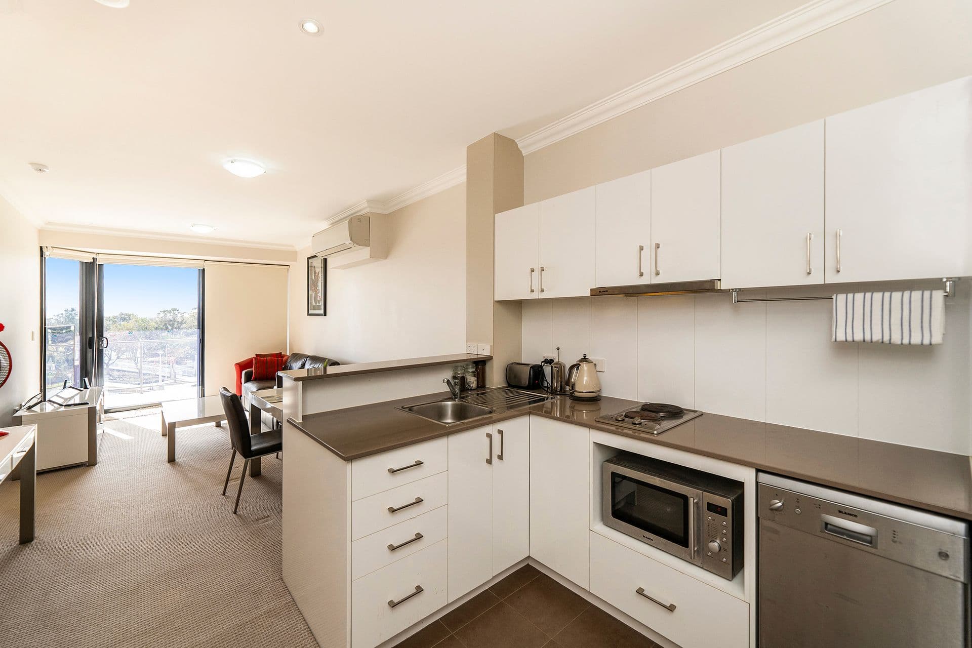 33/2 The Palladio, Mandurah, WA, 6210, Mandurah - Thumbnail 4