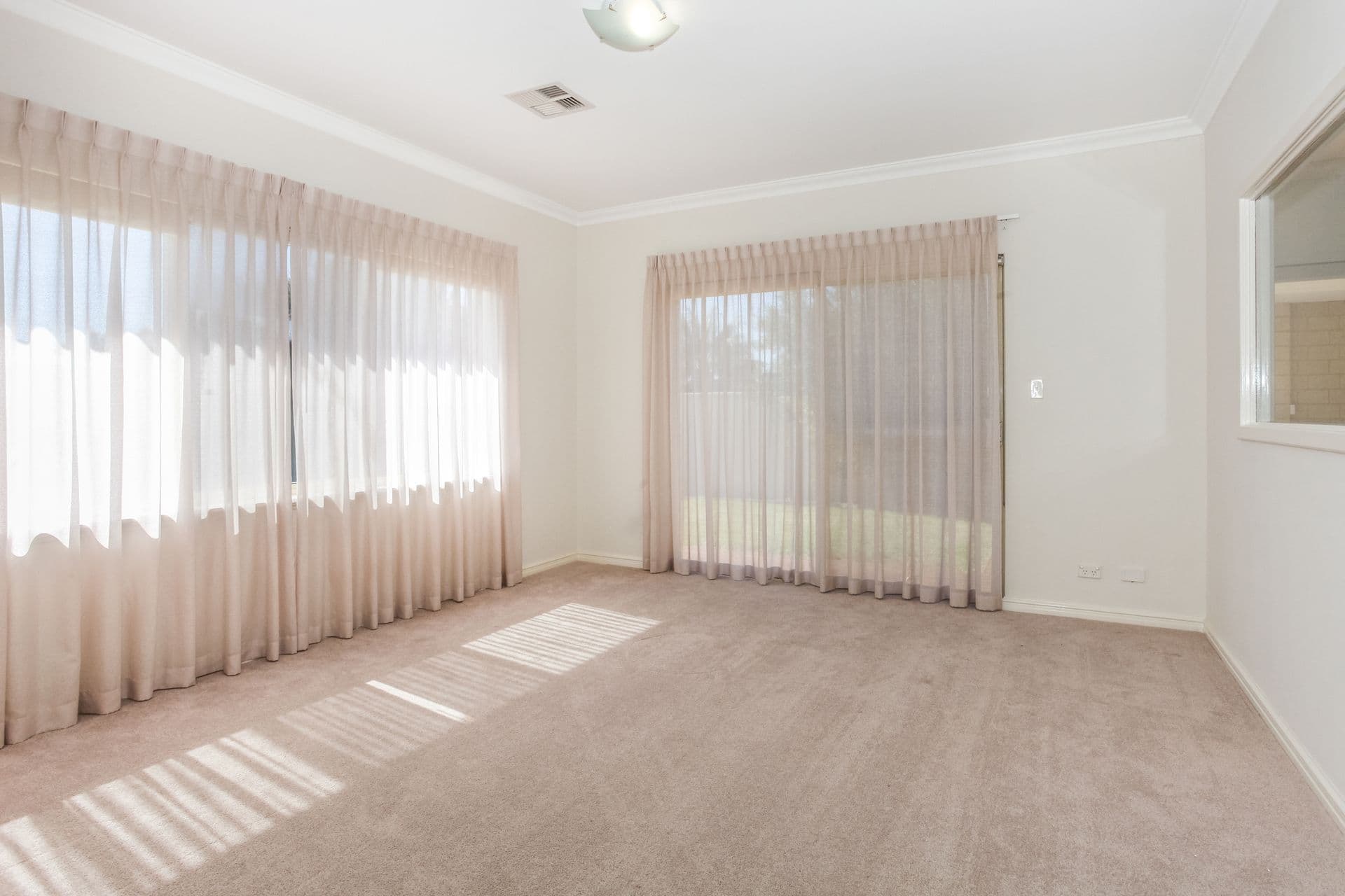 81 Karinga Road, Madora Bay, WA, 6210, Madora Bay - Thumbnail 8