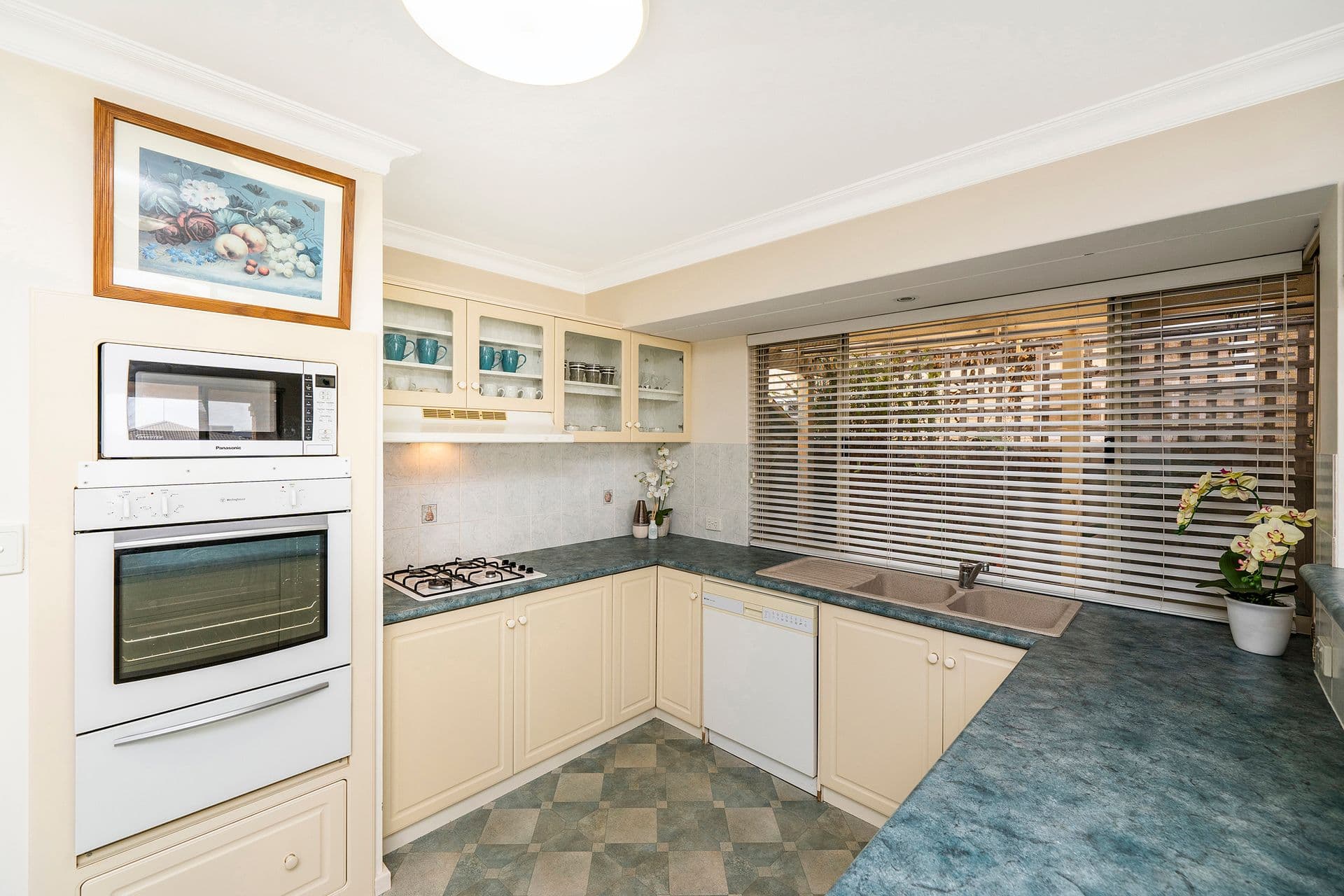 16 Hamilton Way, Silver Sands, WA, 6210, Silver Sands - Thumbnail 7