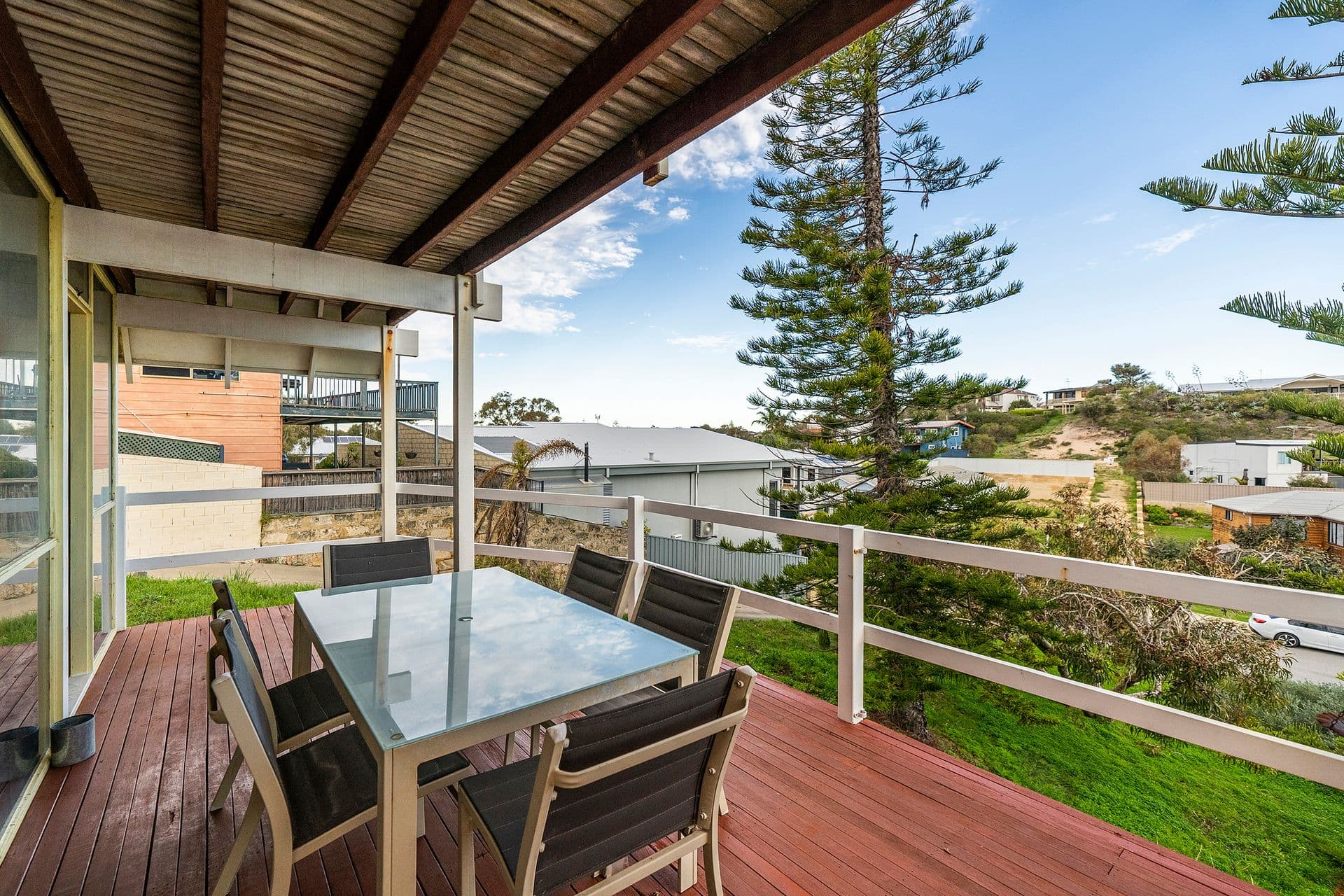 20 Valley Road, Halls Head, WA, 6210, Halls Head - Thumbnail 2
