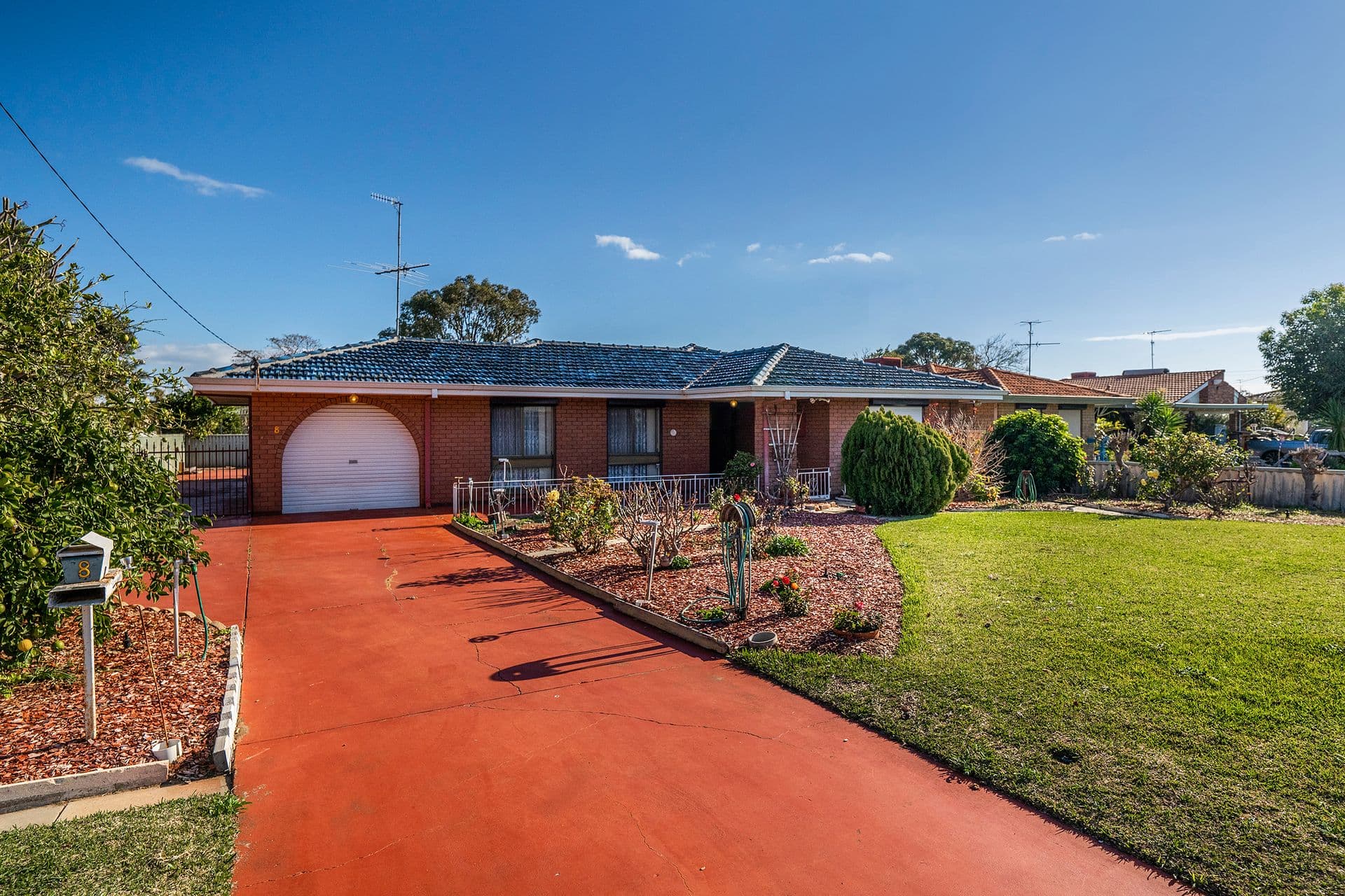 8 David Place, Dudley Park, WA, 6210, Dudley Park - Thumbnail 2