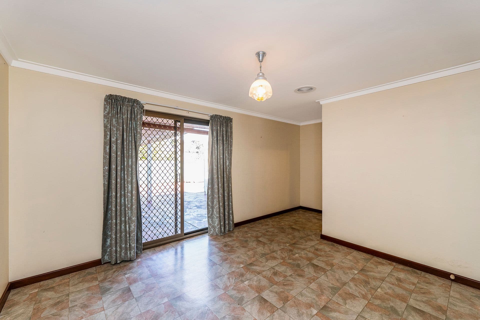 8 David Place, Dudley Park, WA, 6210, Dudley Park - Thumbnail 8