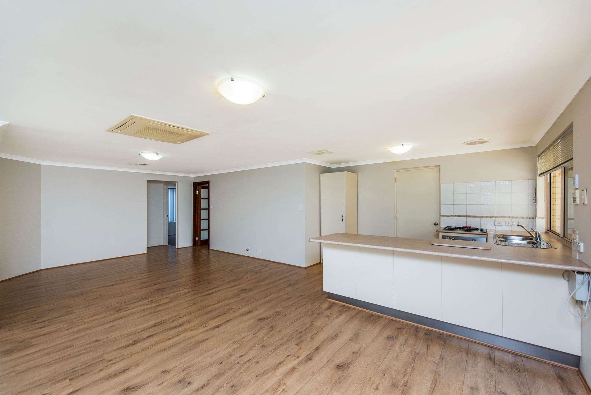 4 Sunderland Close, Greenfields, WA, 6210, Greenfields - Thumbnail 7