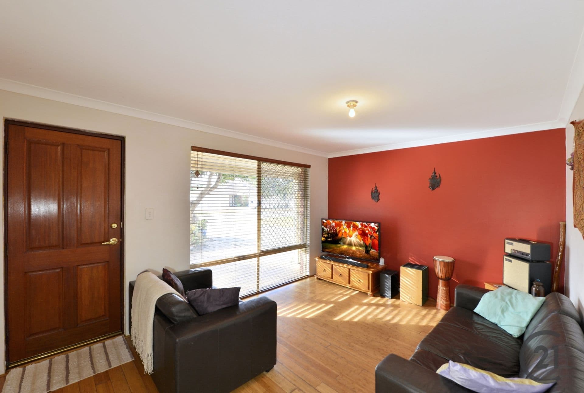 15 Ombersley Way, Coodanup, WA, 6210, Coodanup - Thumbnail 4