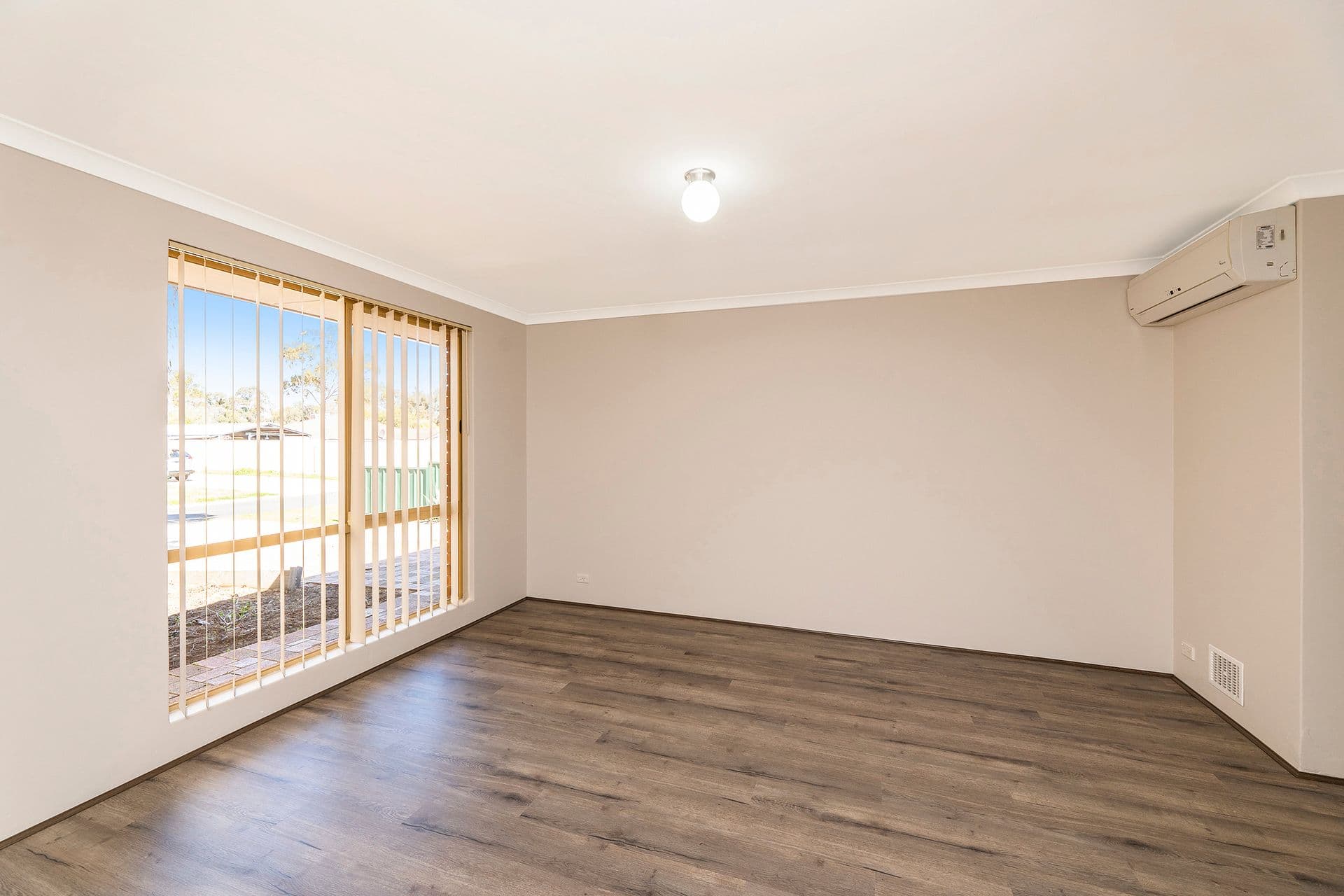 8 Zodiac Court, Greenfields, WA, 6210, Greenfields - Thumbnail 3