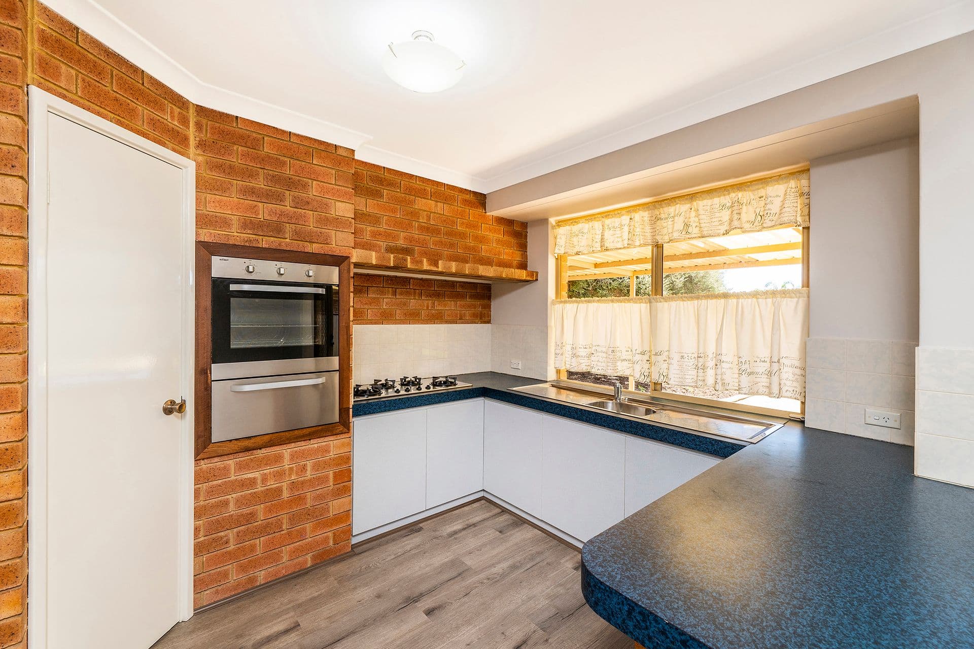 8 Zodiac Court, Greenfields, WA, 6210, Greenfields - Thumbnail 7
