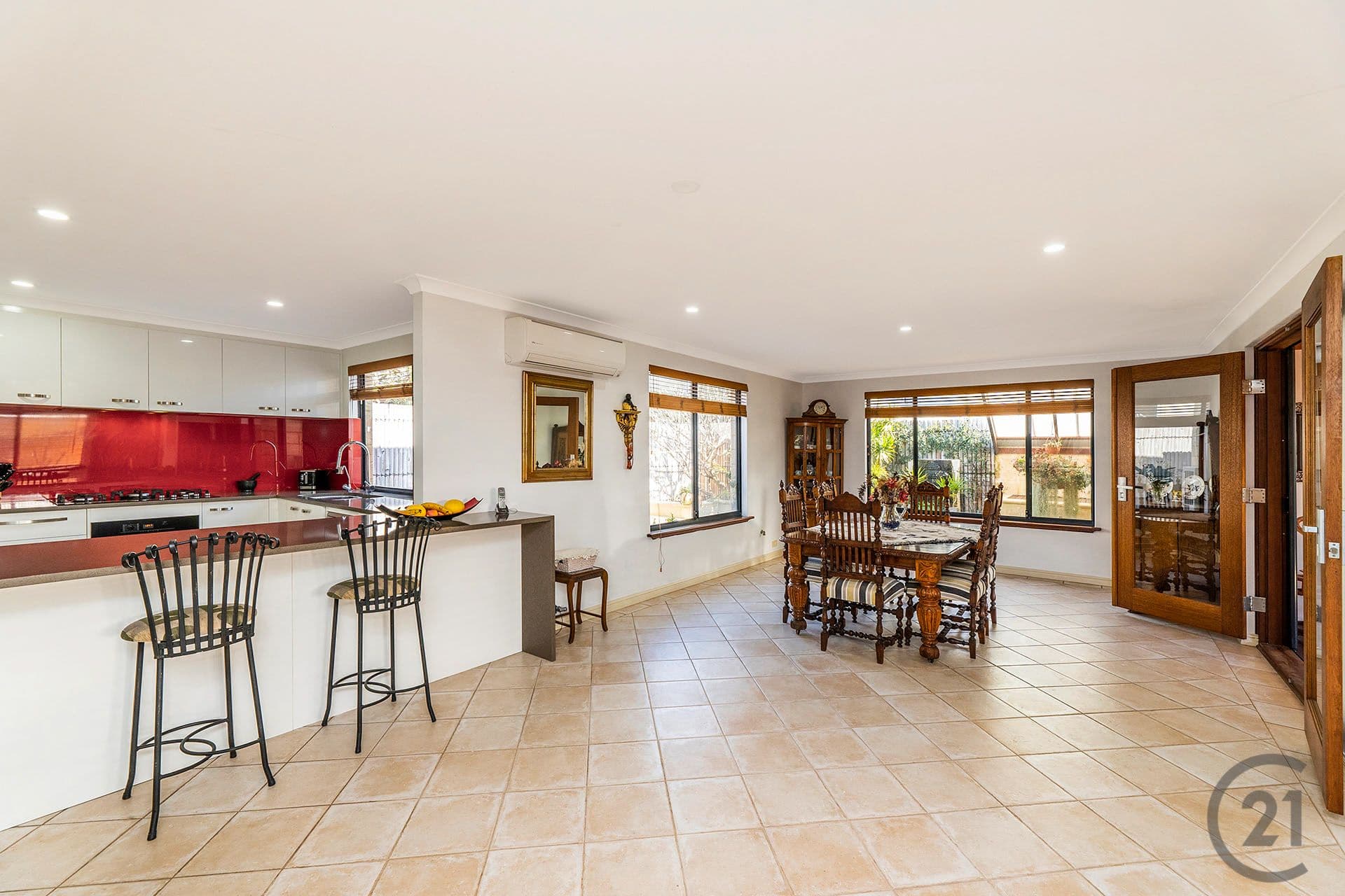 82 Baloo Crescent, Wannanup, WA, 6210, Wannanup - Thumbnail 8