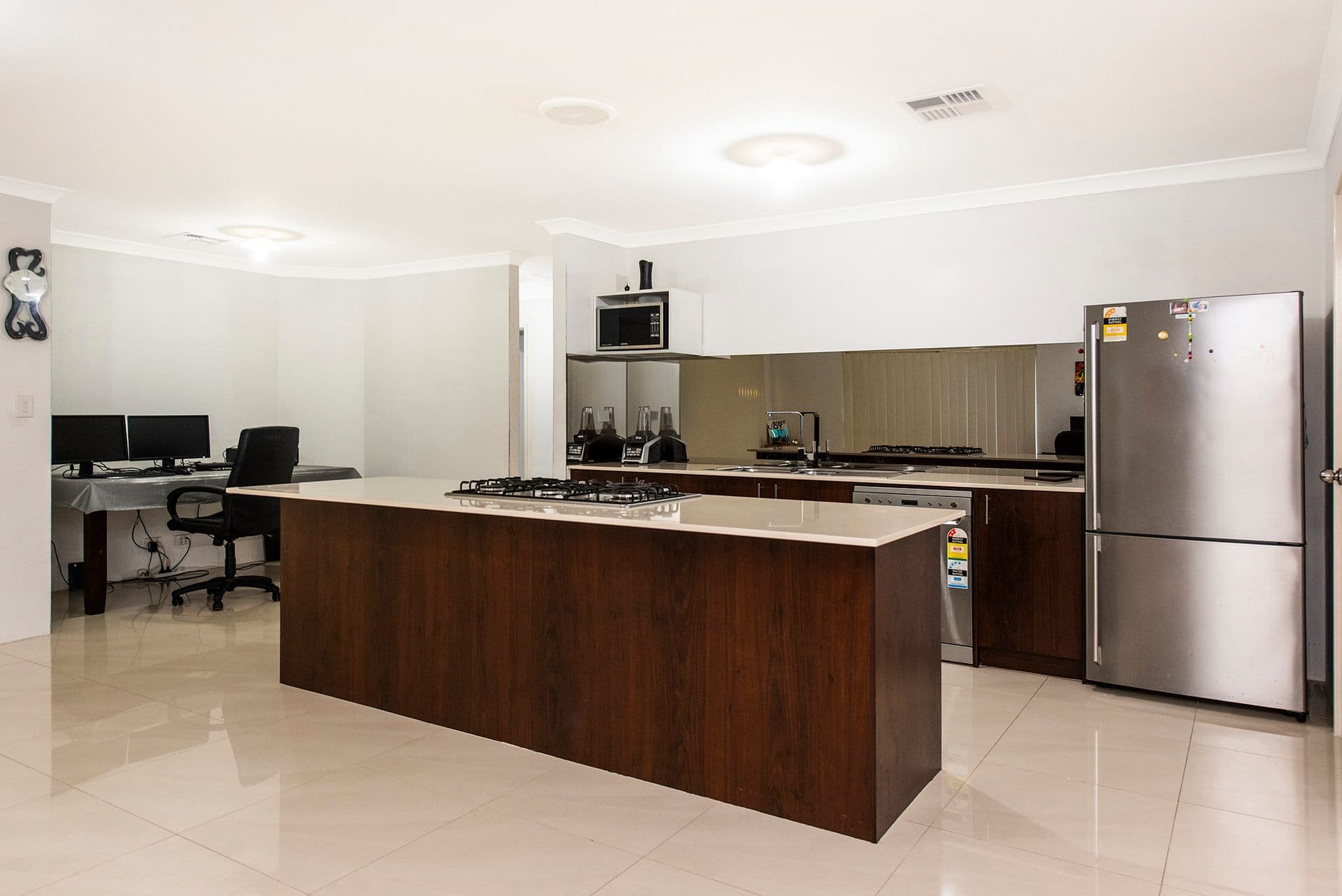 11 Aquamarine Parade, Karnup, WA, 6176, Karnup - Thumbnail 6