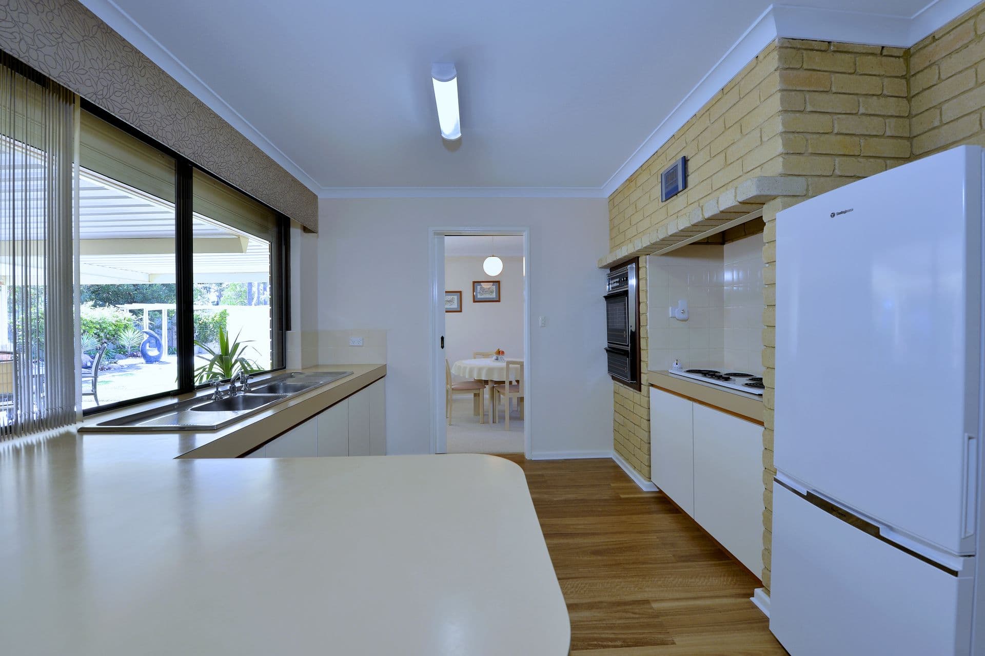 5 Agnew Place, Halls Head, WA, 6210, Halls Head - Thumbnail 8