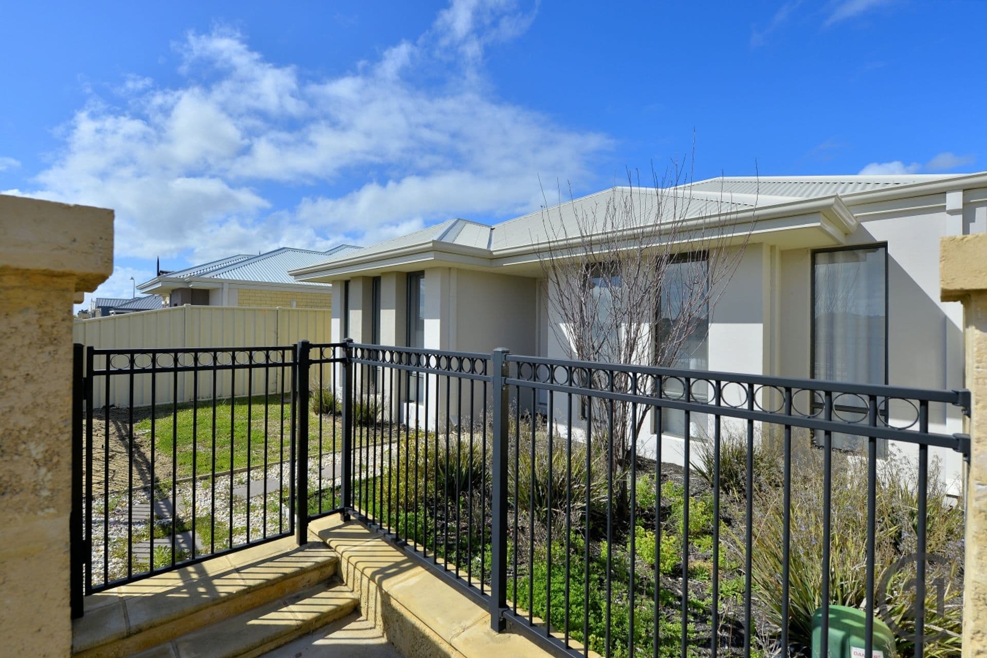 146 Badgerup Avenue, Lakelands, WA, 6180, Lakelands - Thumbnail 2