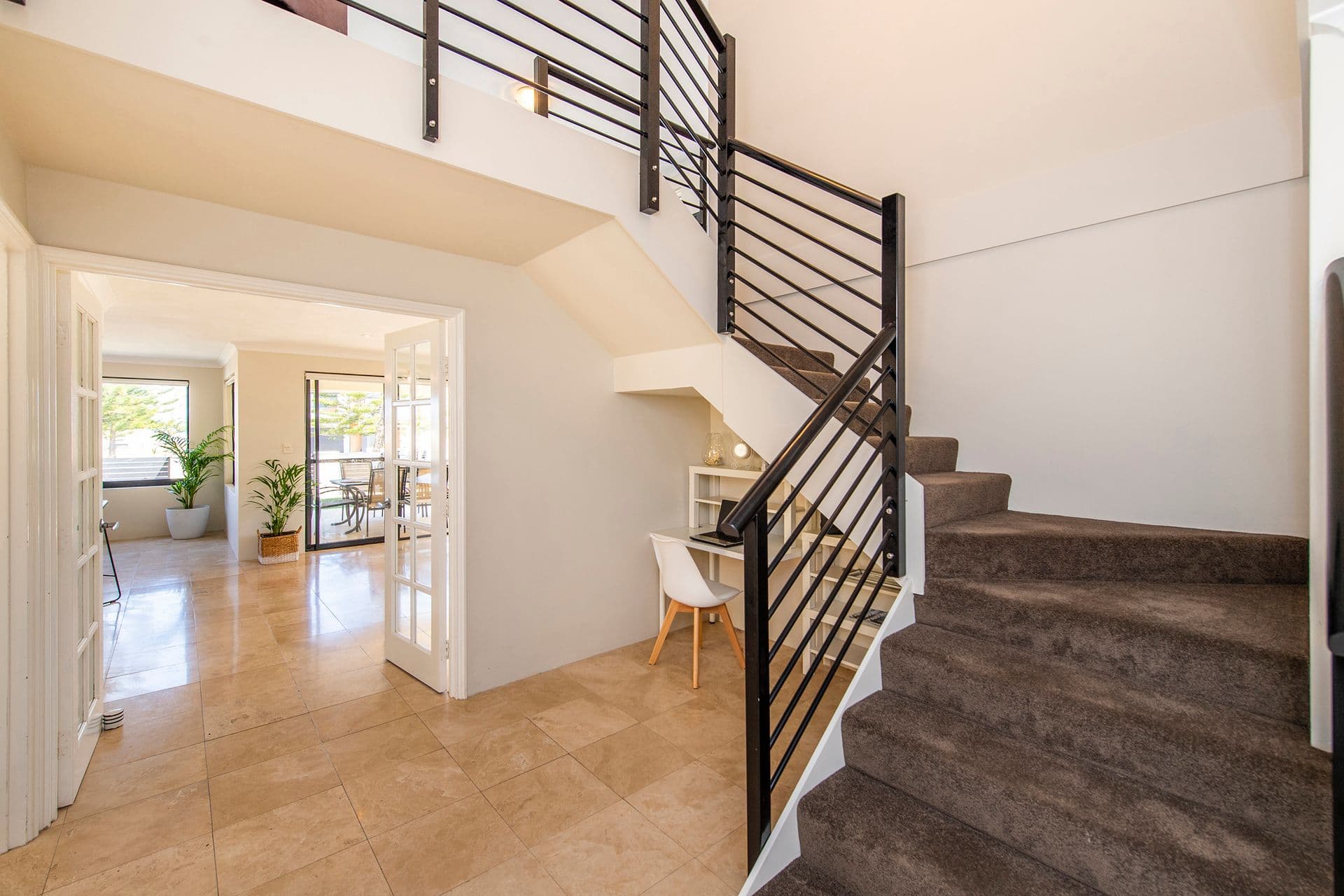 13 Seaview Place, Wannanup, WA, 6210, Wannanup - Thumbnail 2