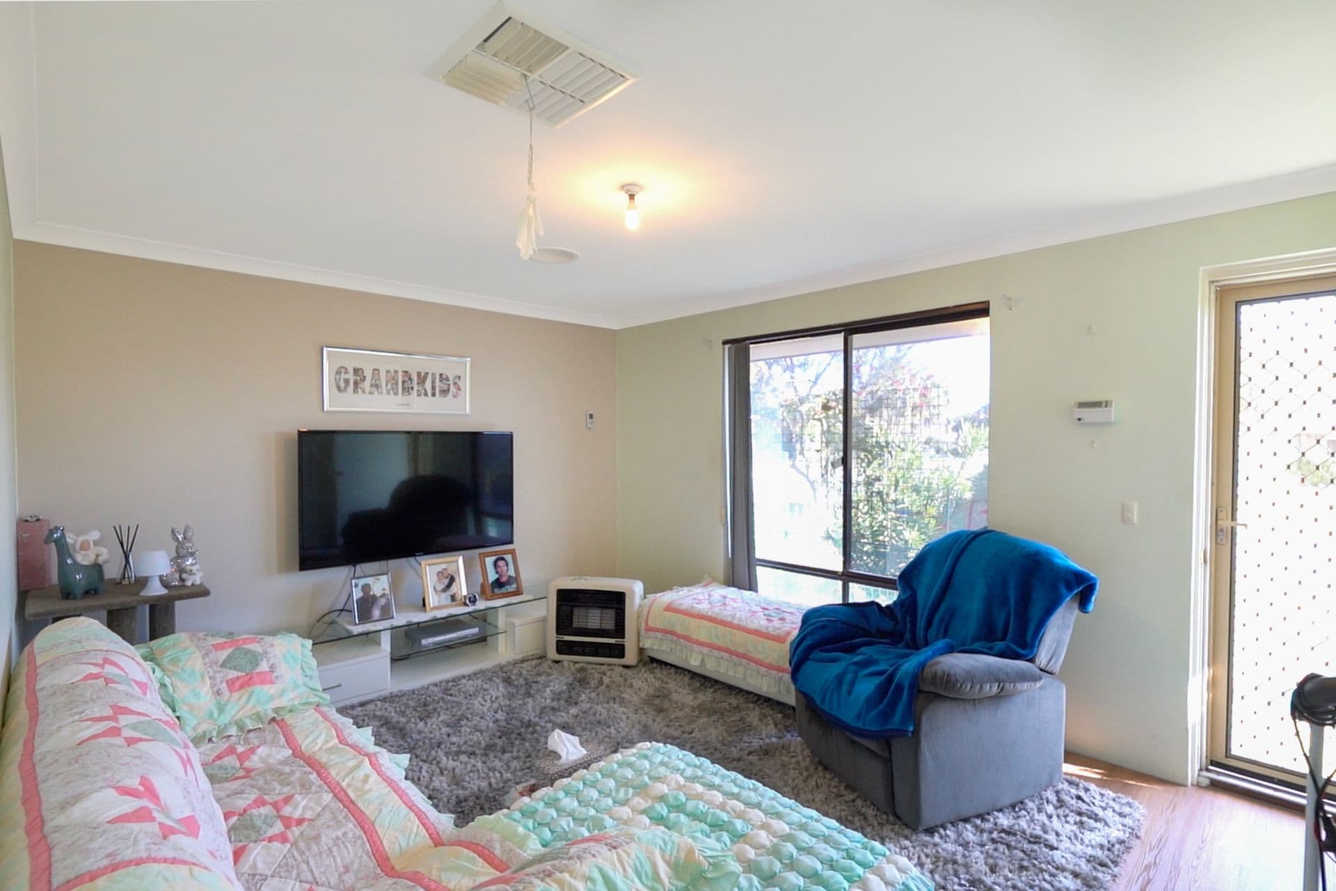 2 Windale Place, Cooloongup, WA, 6168, Cooloongup - Thumbnail 4