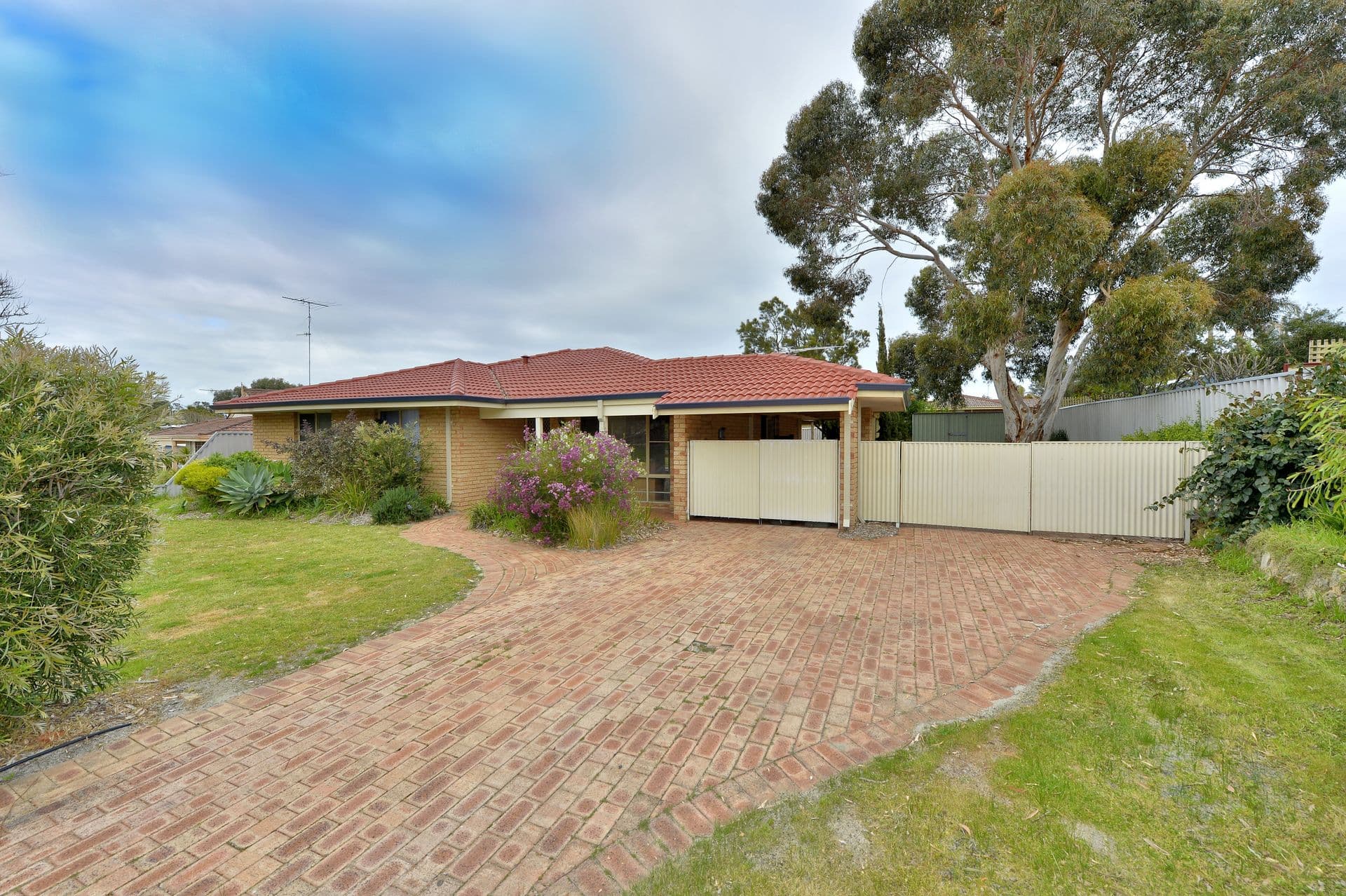 31 Honeysuckle Ramble, Halls Head, WA, 6210, Halls Head - Image 1