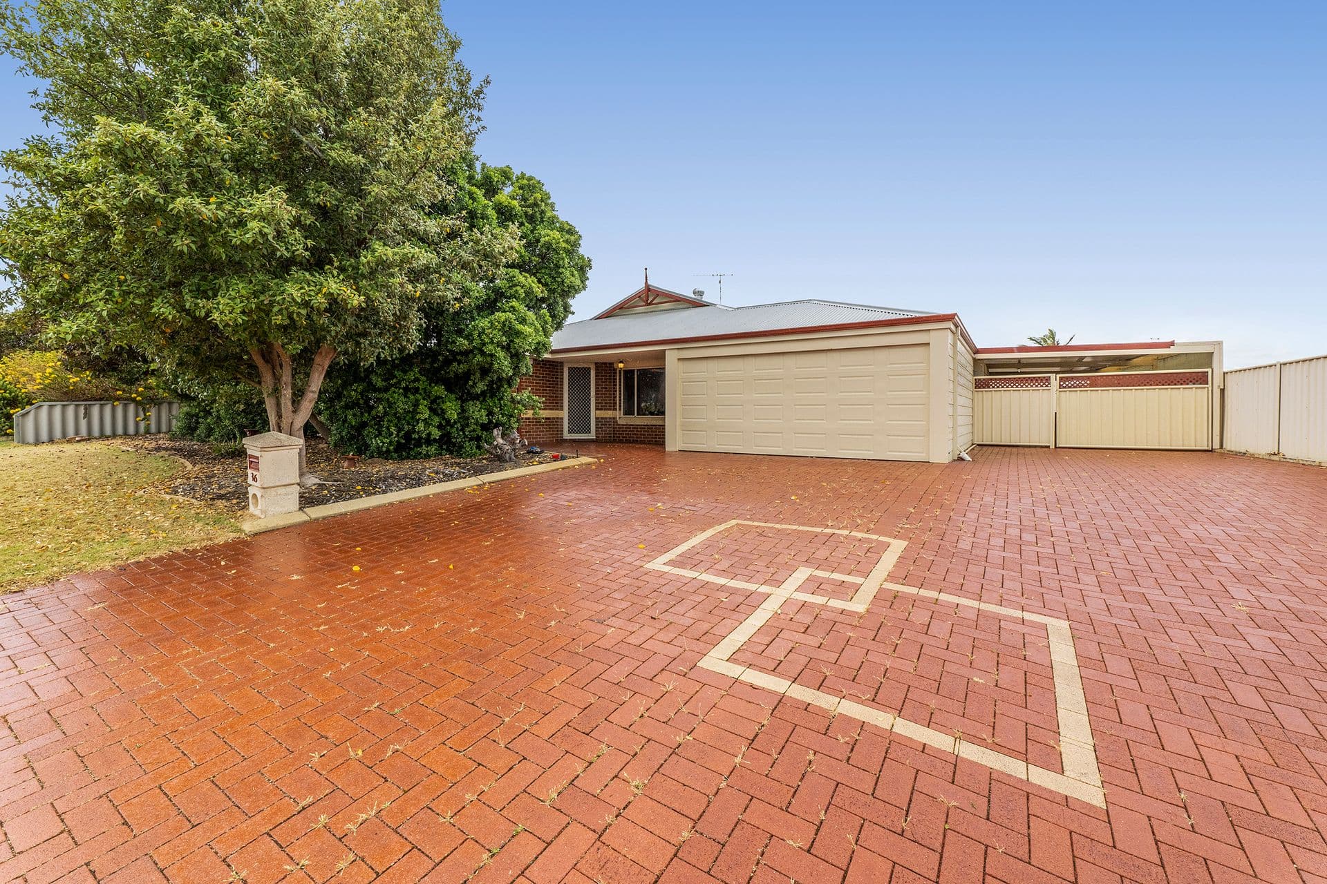 36 Floribunda Avenue, Halls Head, WA, 6210, Halls Head - Thumbnail 4