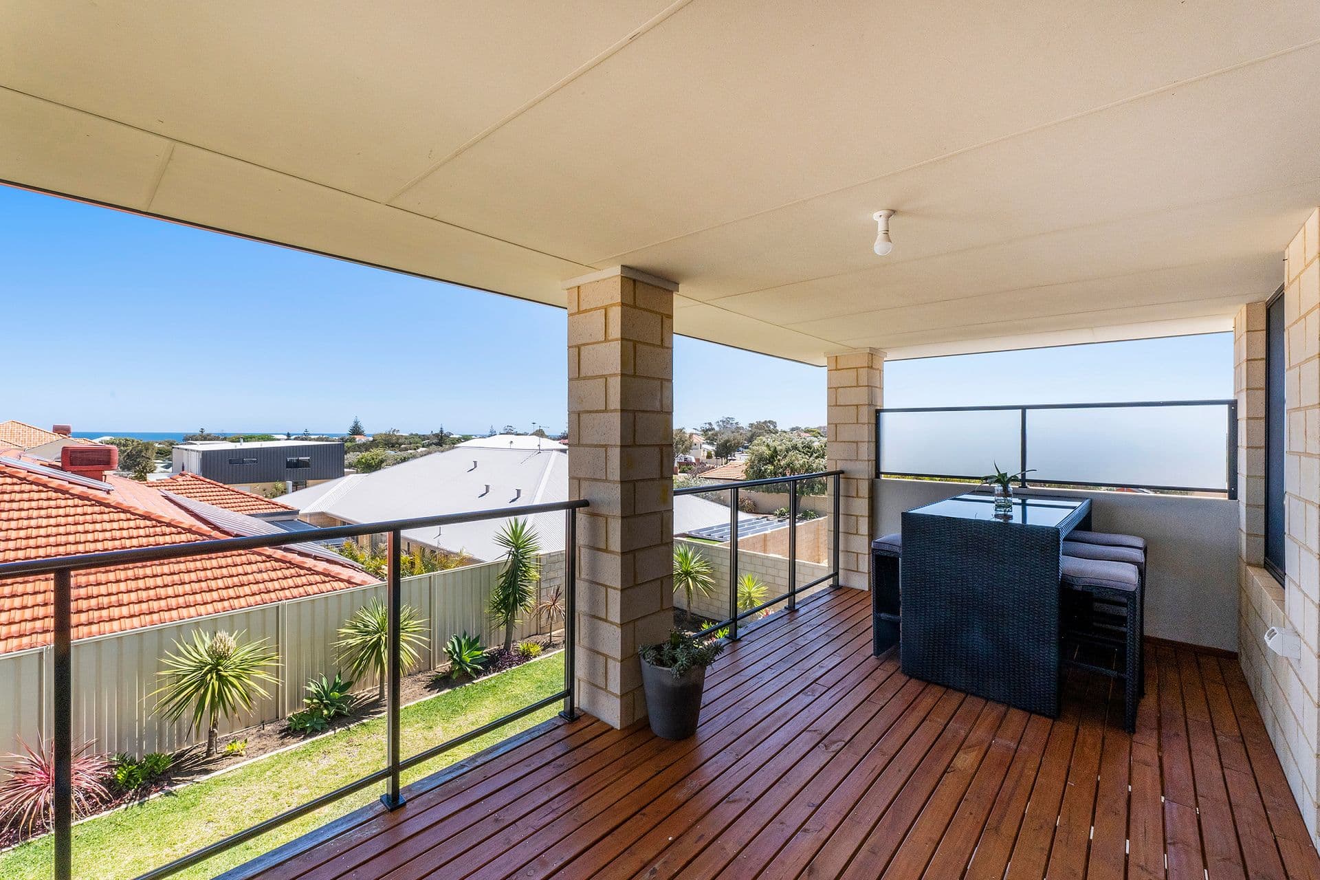 4 Seaview Place, Wannanup, WA, 6210, Wannanup - Thumbnail 5