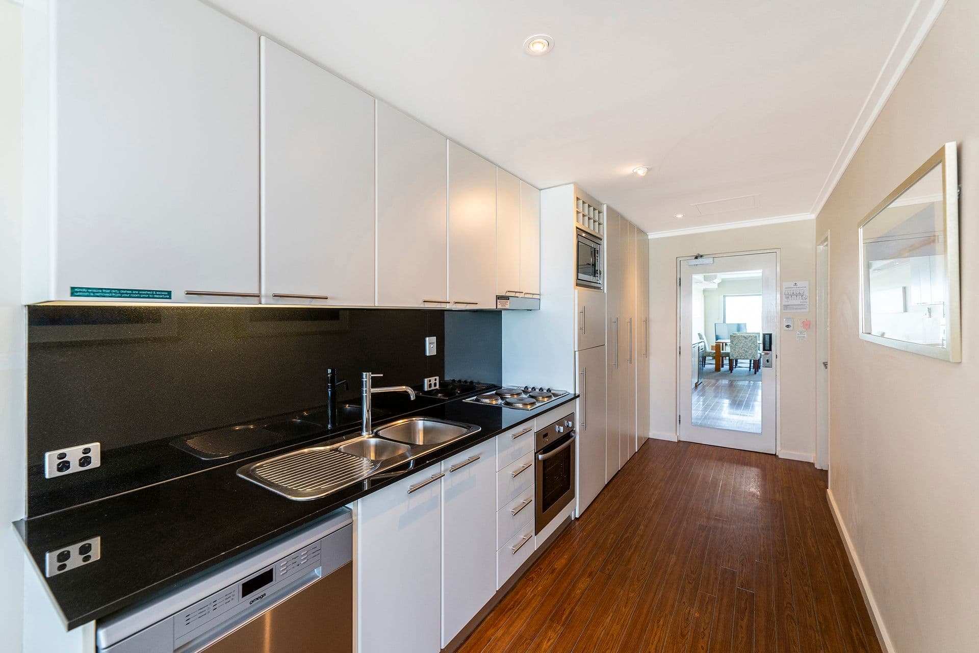 208/16 Dolphin Drive, Mandurah, WA, 6210, Mandurah - Thumbnail 5