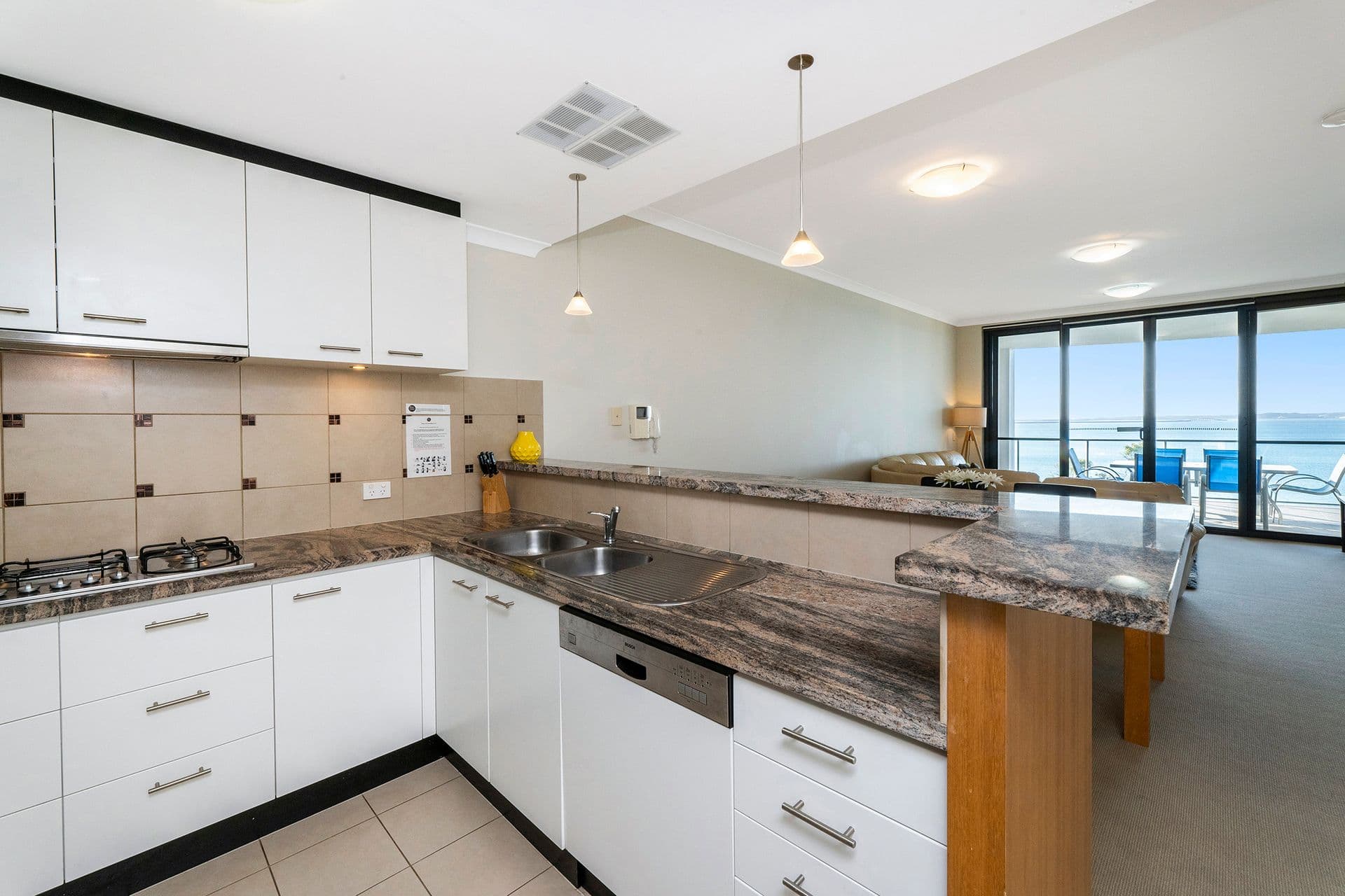 52/17-21 Rockingham Beach Road, Rockingham, WA, 6168, Rockingham - Thumbnail 3