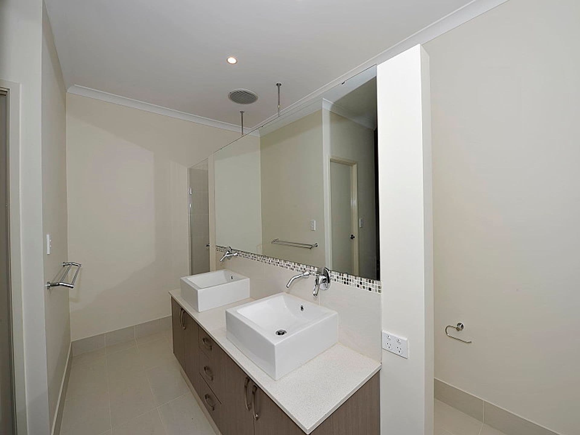 27 Spring Boulevard, Dawesville, WA, 6211, Dawesville - Thumbnail 7