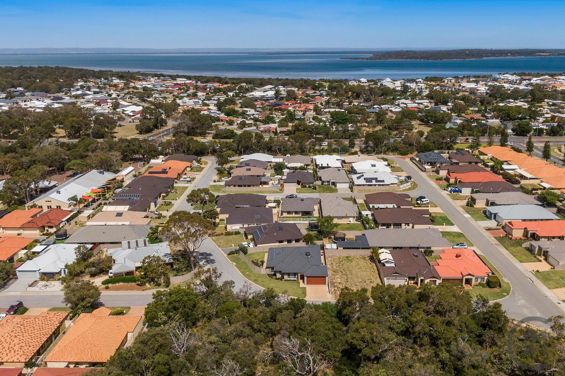 8 Karak Road, Wannanup, WA, 6210, Wannanup - Thumbnail 6