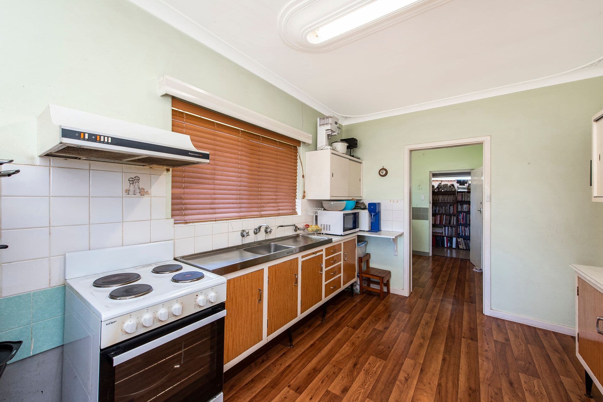 2 Gillark Street, Dudley Park, WA, 6210, Dudley Park - Thumbnail 3