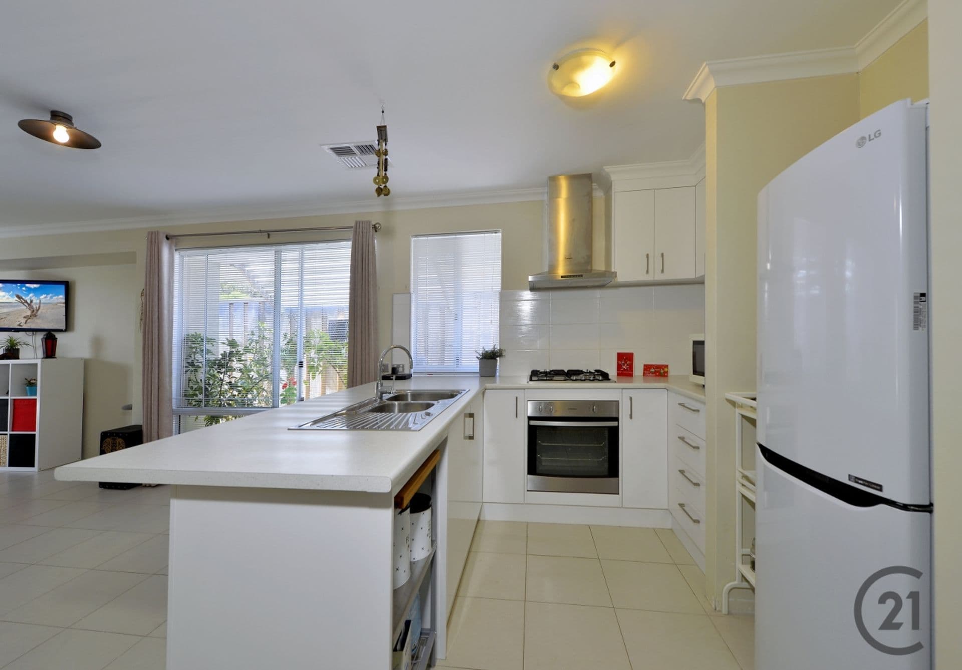 11 Autumn Glen, Dawesville, WA, 6211, Dawesville - Thumbnail 3
