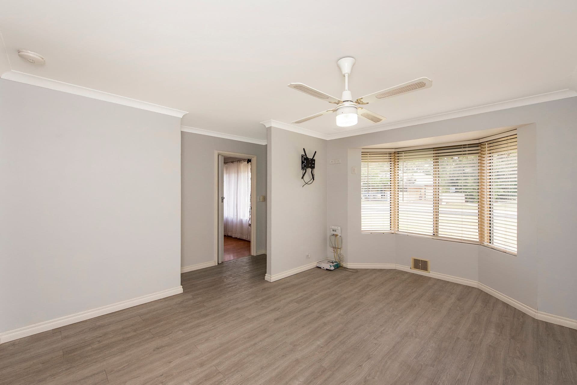 11 Exchequer Avenue, Greenfields, WA, 6210, Greenfields - Thumbnail 6