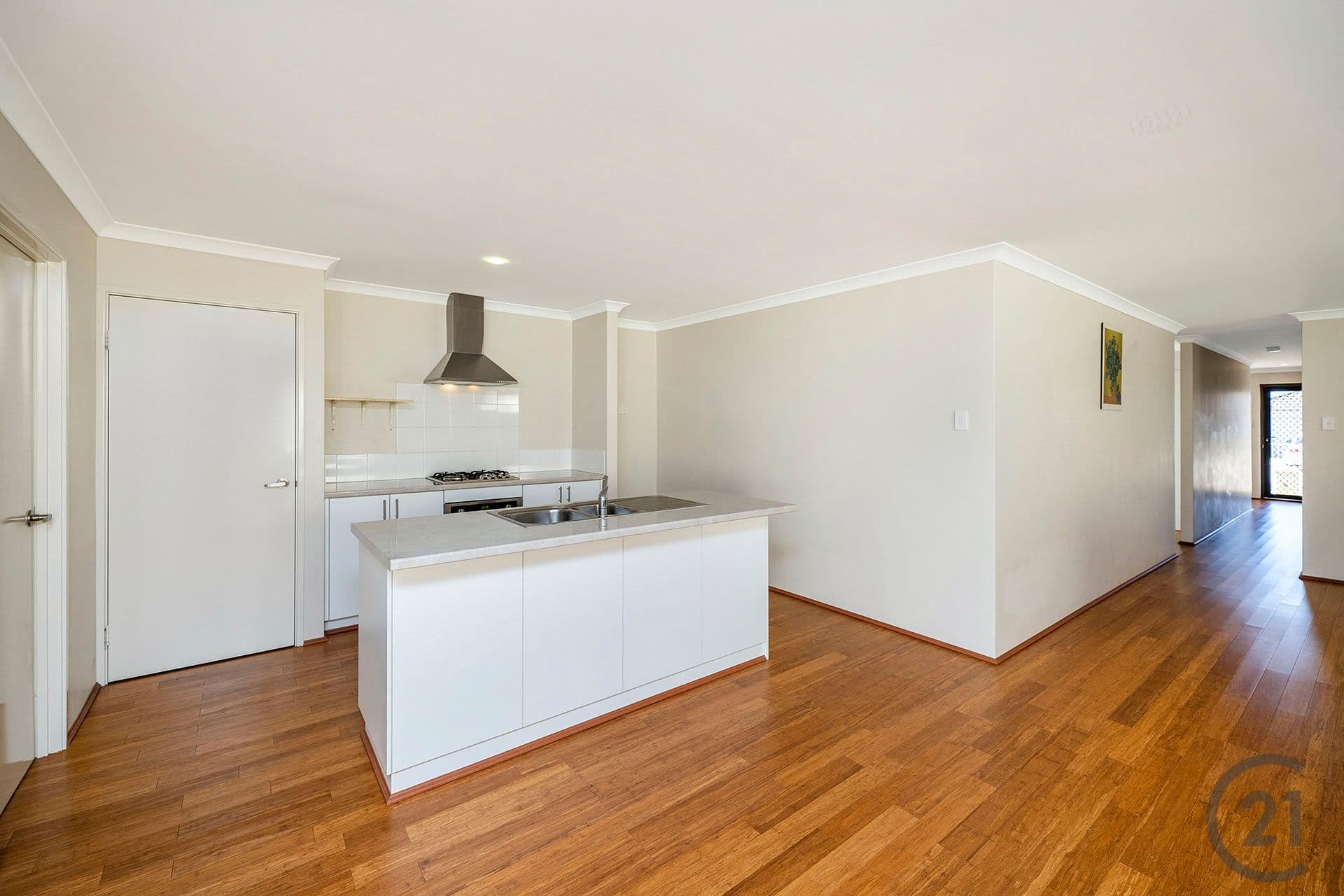 61 Malata Ridge, Lakelands, WA, 6180, Lakelands - Thumbnail 3