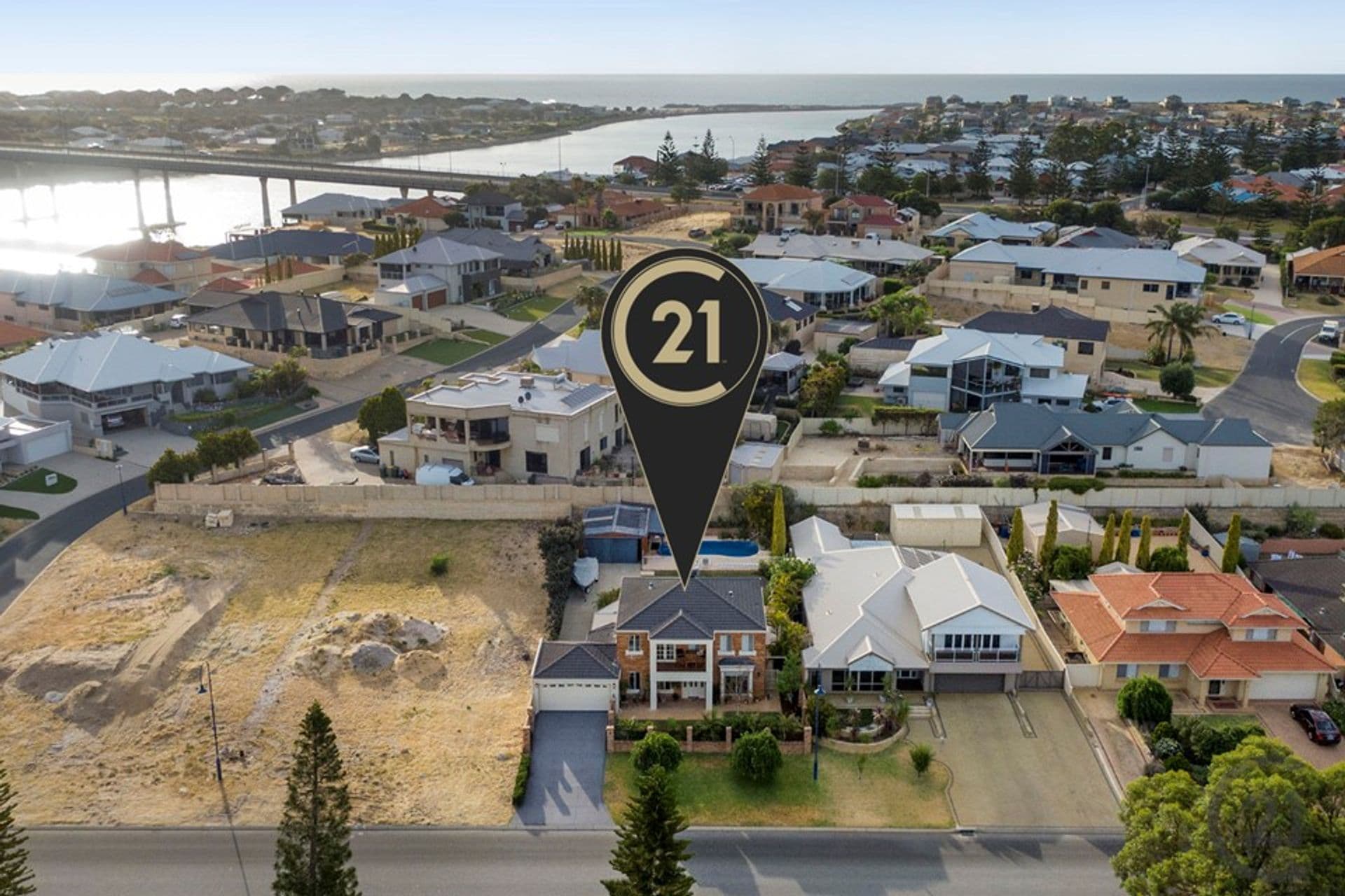 30 Rees Place, Wannanup, WA, 6210, Wannanup - Thumbnail 2