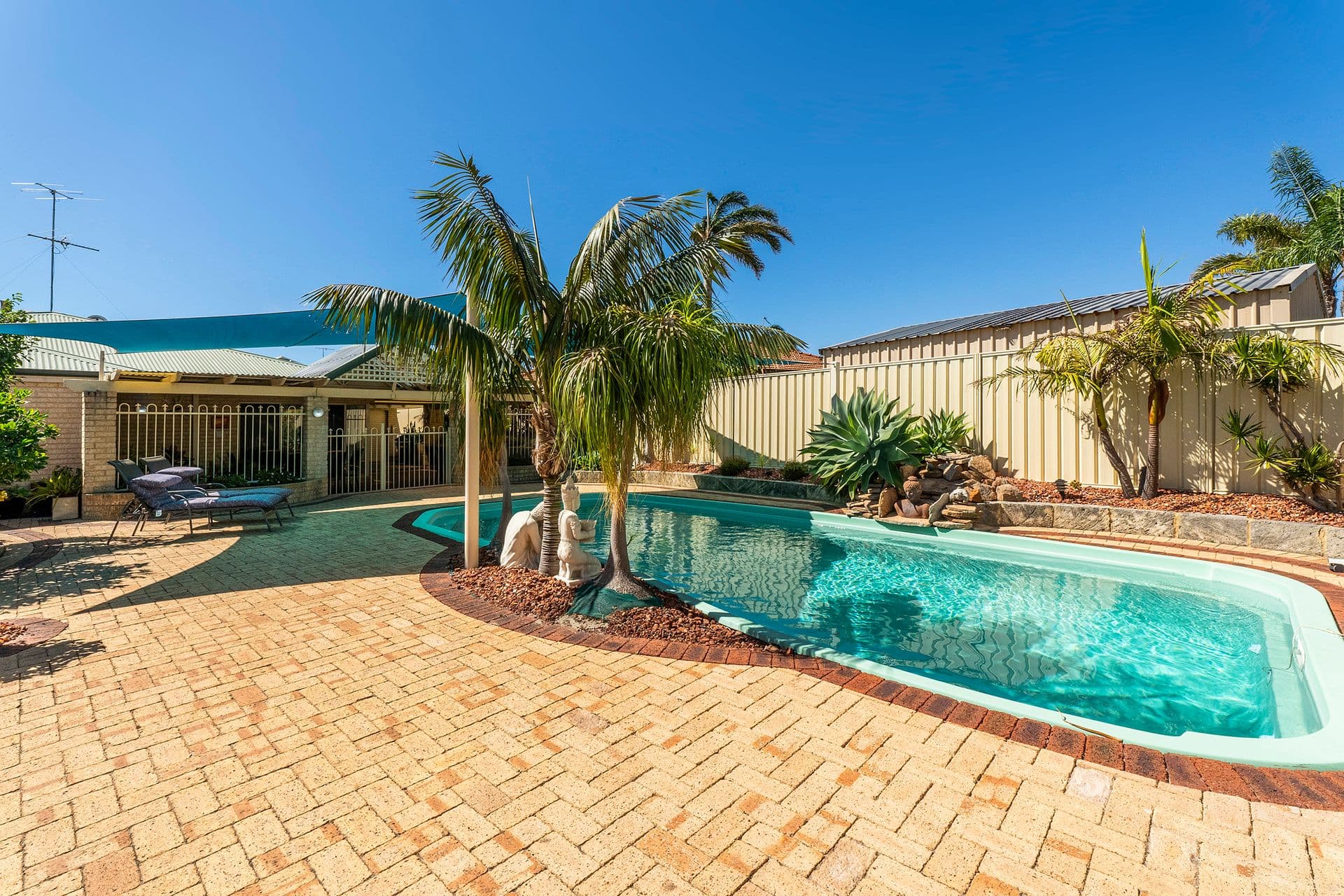 18 Allamanda Way, Halls Head, WA, 6210, Halls Head - Image 1