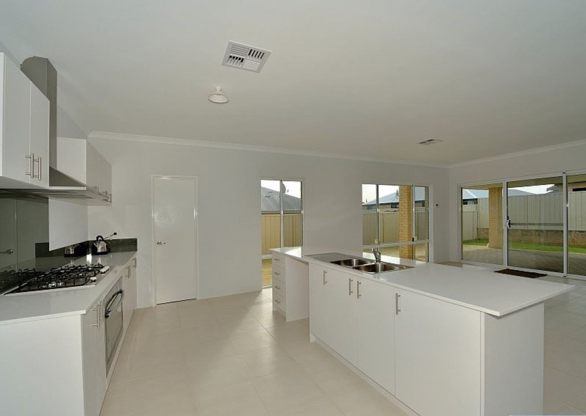 11 Ringtail Path, Dawesville, WA, 6211, Dawesville - Thumbnail 6