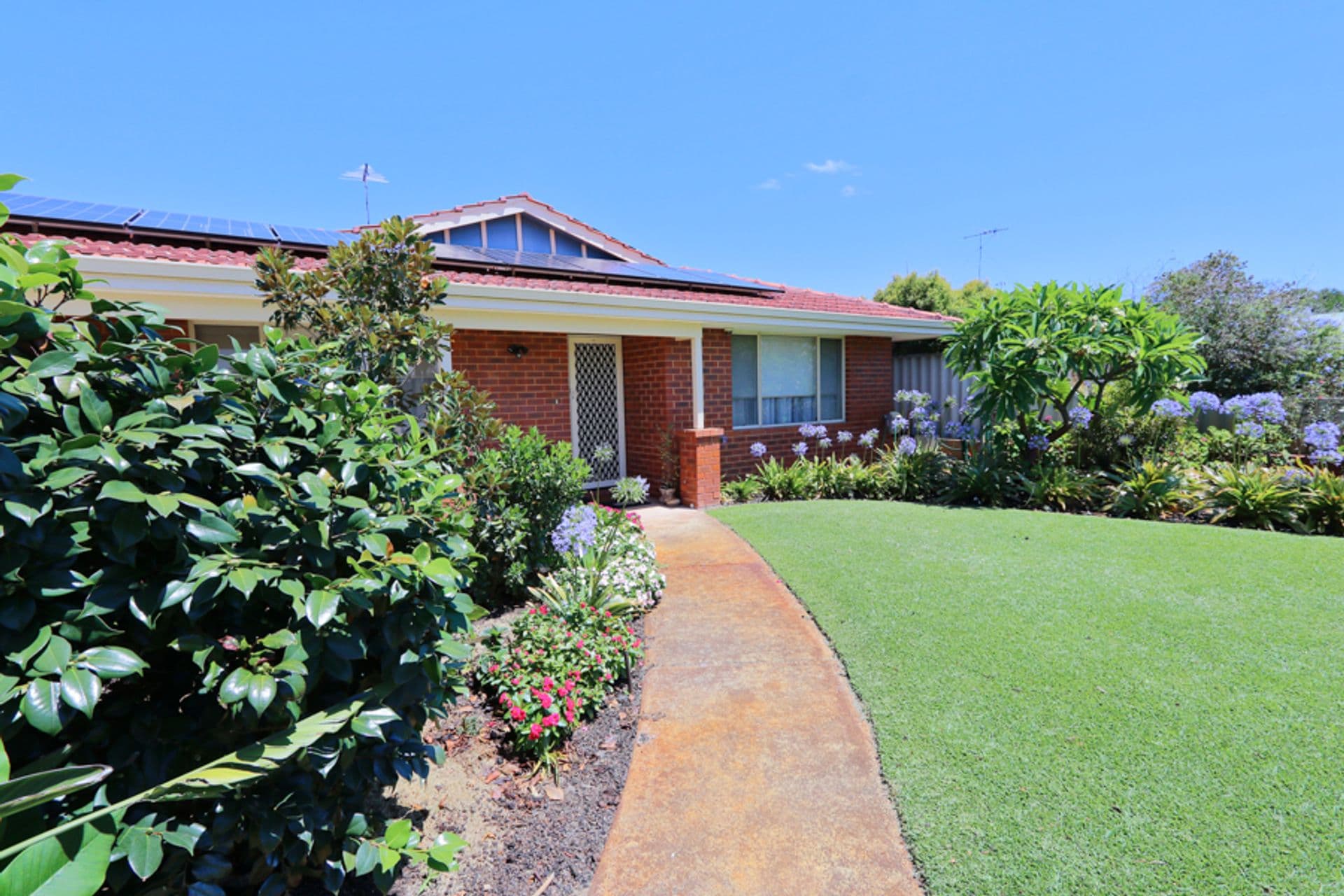 6 Swinton Place, Erskine, WA, 6210, Erskine - Thumbnail 3