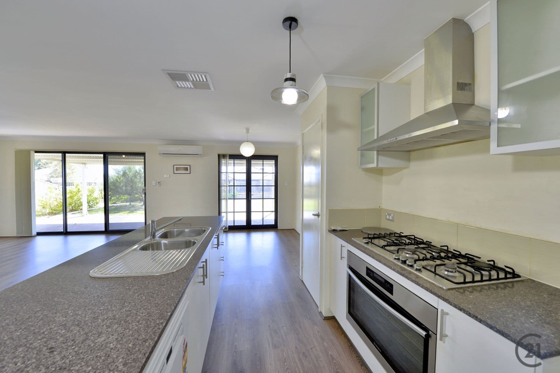 2 Toora Mews, Lakelands, WA, 6180, Lakelands - Thumbnail 2