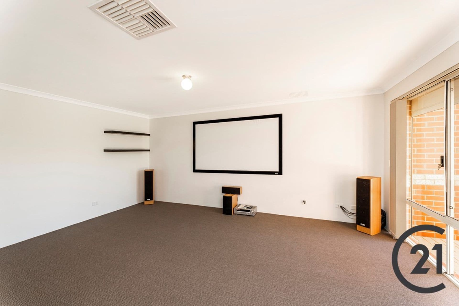4 Caslano Road, Meadow Springs, WA, 6210, Meadow Springs - Thumbnail 8