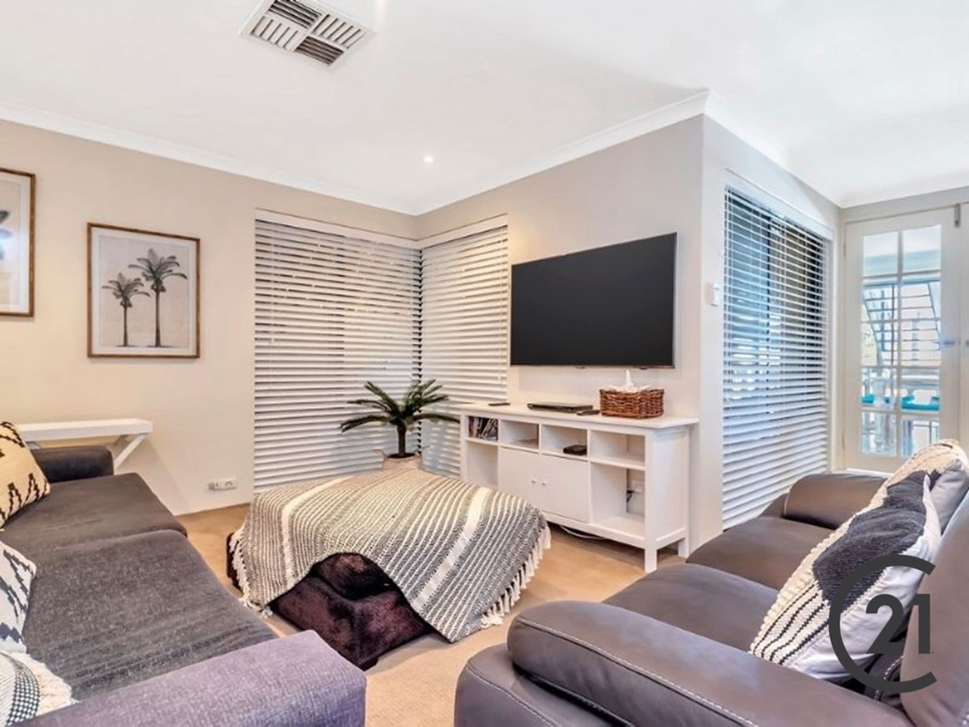 3 Sandy Cove, Halls Head, WA, 6210, Halls Head - Thumbnail 8