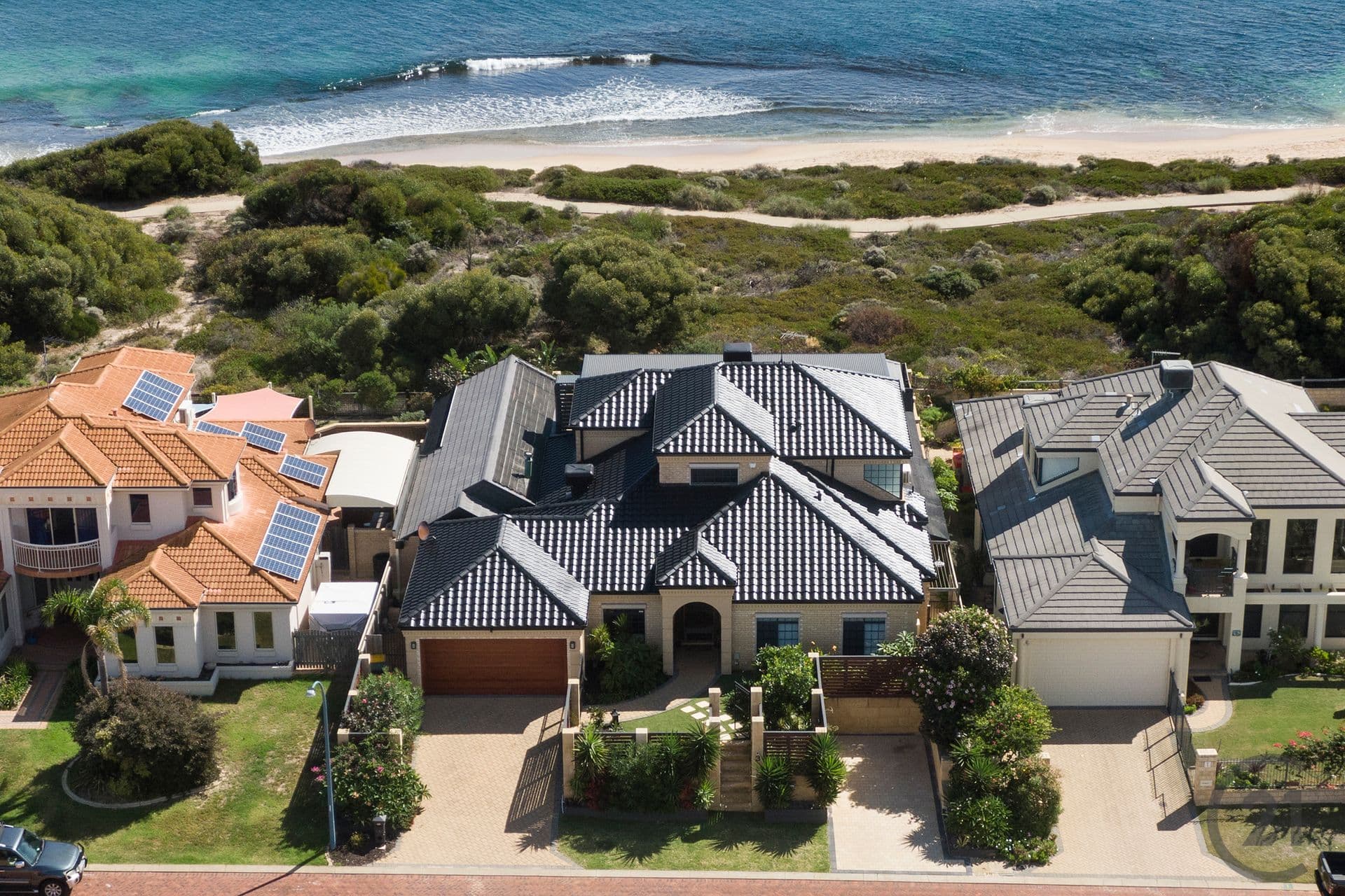 3 Sandy Cove, Halls Head, WA, 6210, Halls Head - Thumbnail 3