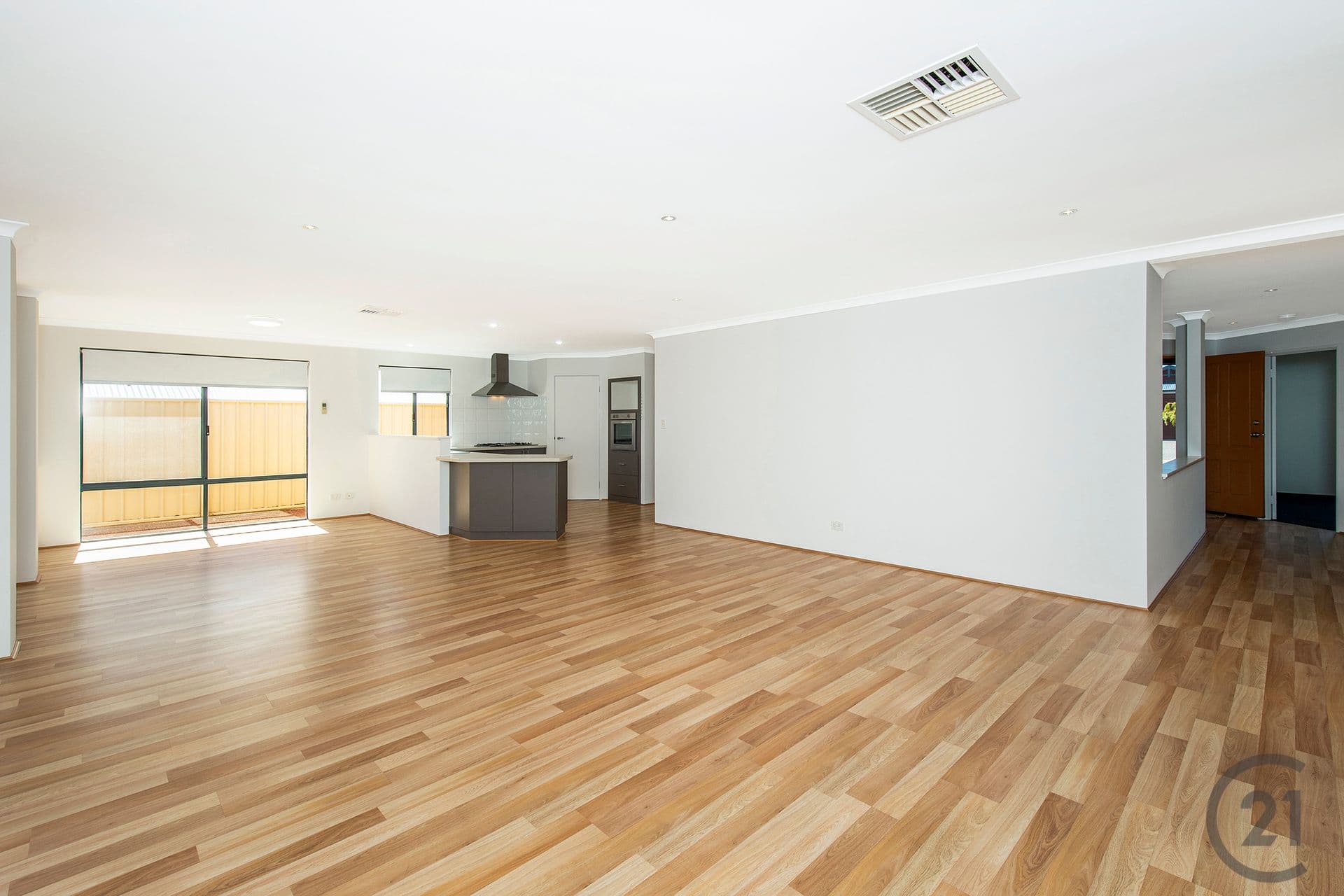 7 Lismore Ridge, Lakelands, WA, 6180, Lakelands - Thumbnail 6