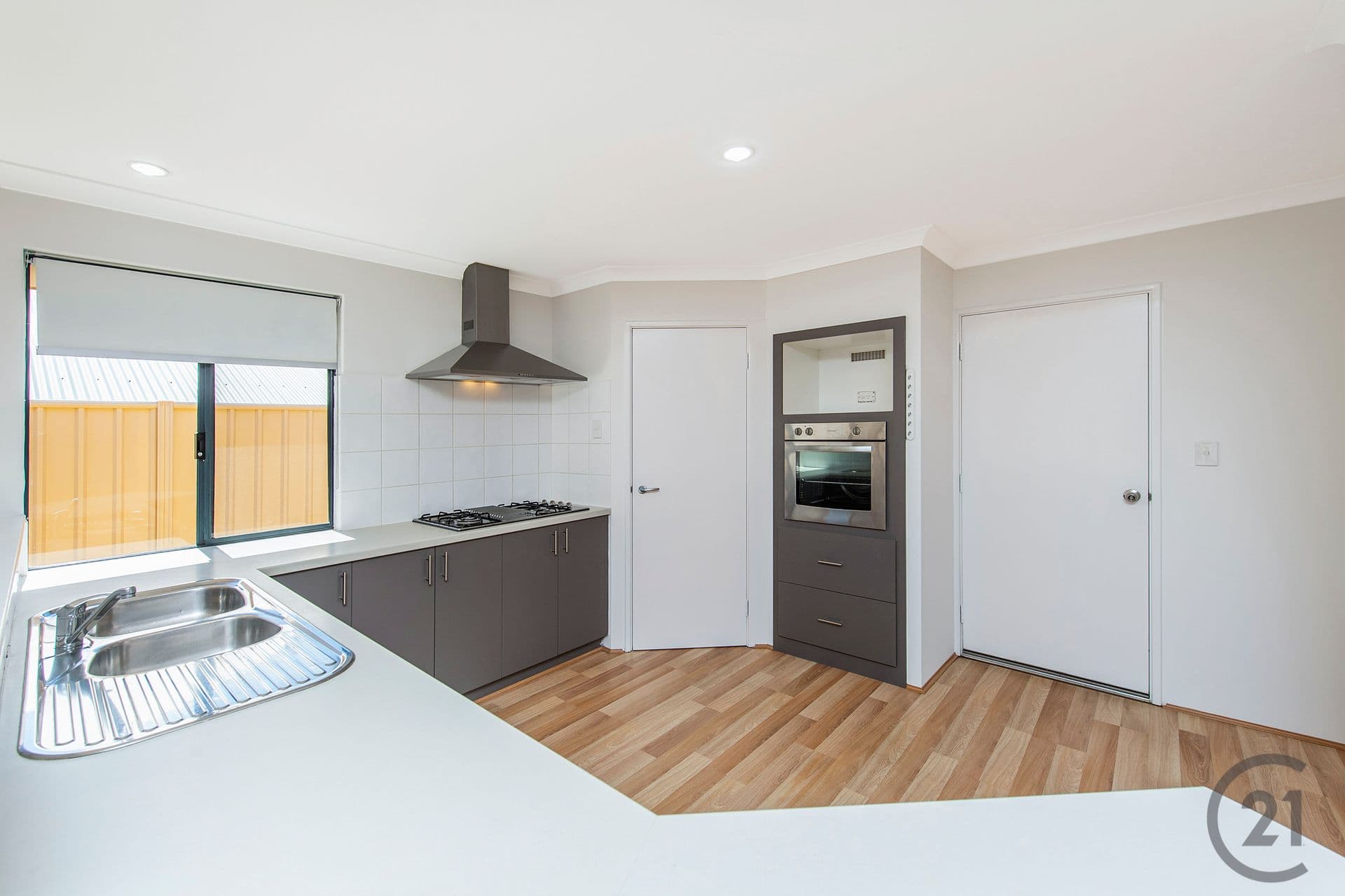 7 Lismore Ridge, Lakelands, WA, 6180, Lakelands - Thumbnail 8