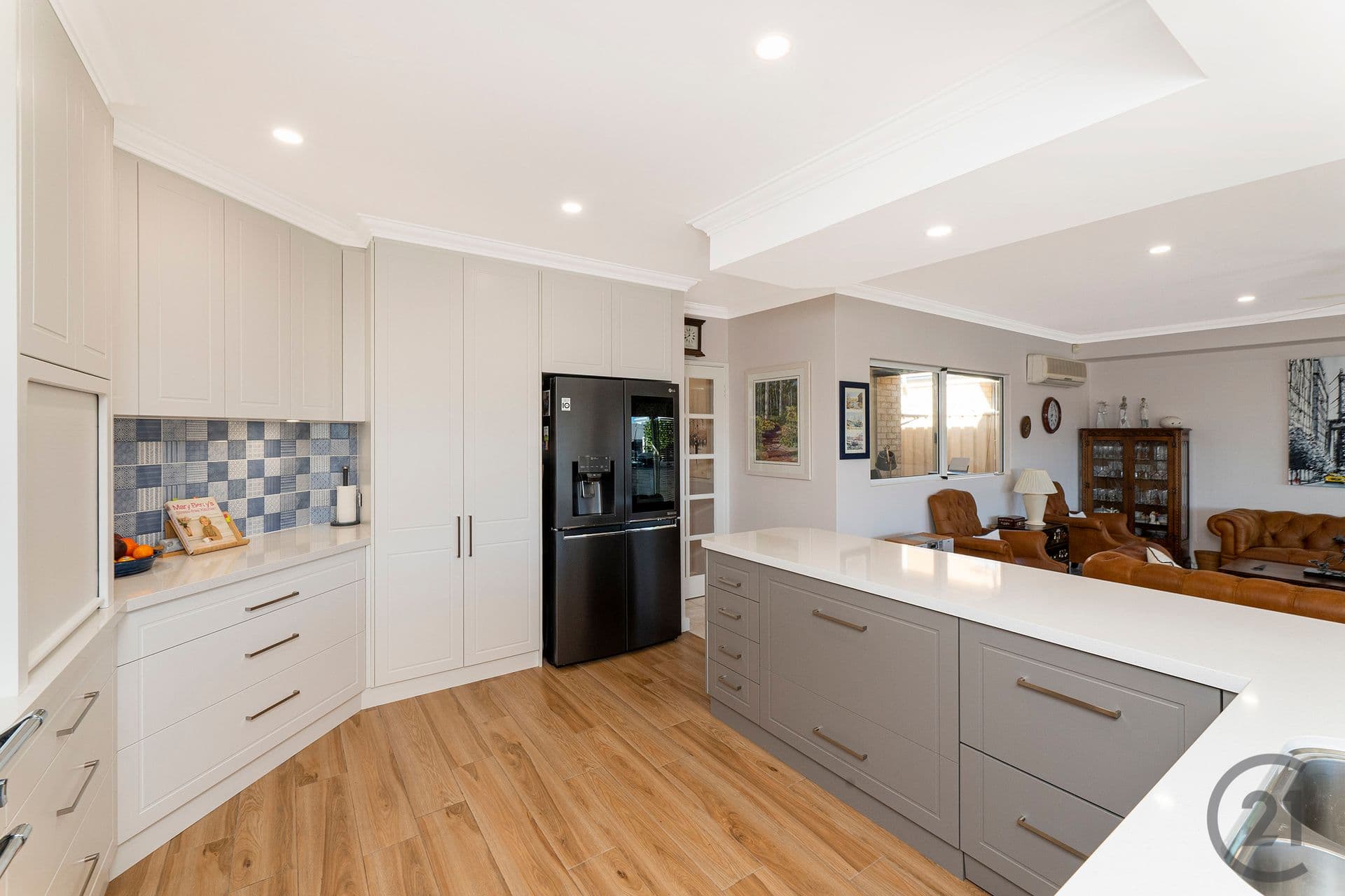 13 Starfire Close, Halls Head, WA, 6210, Halls Head - Thumbnail 4