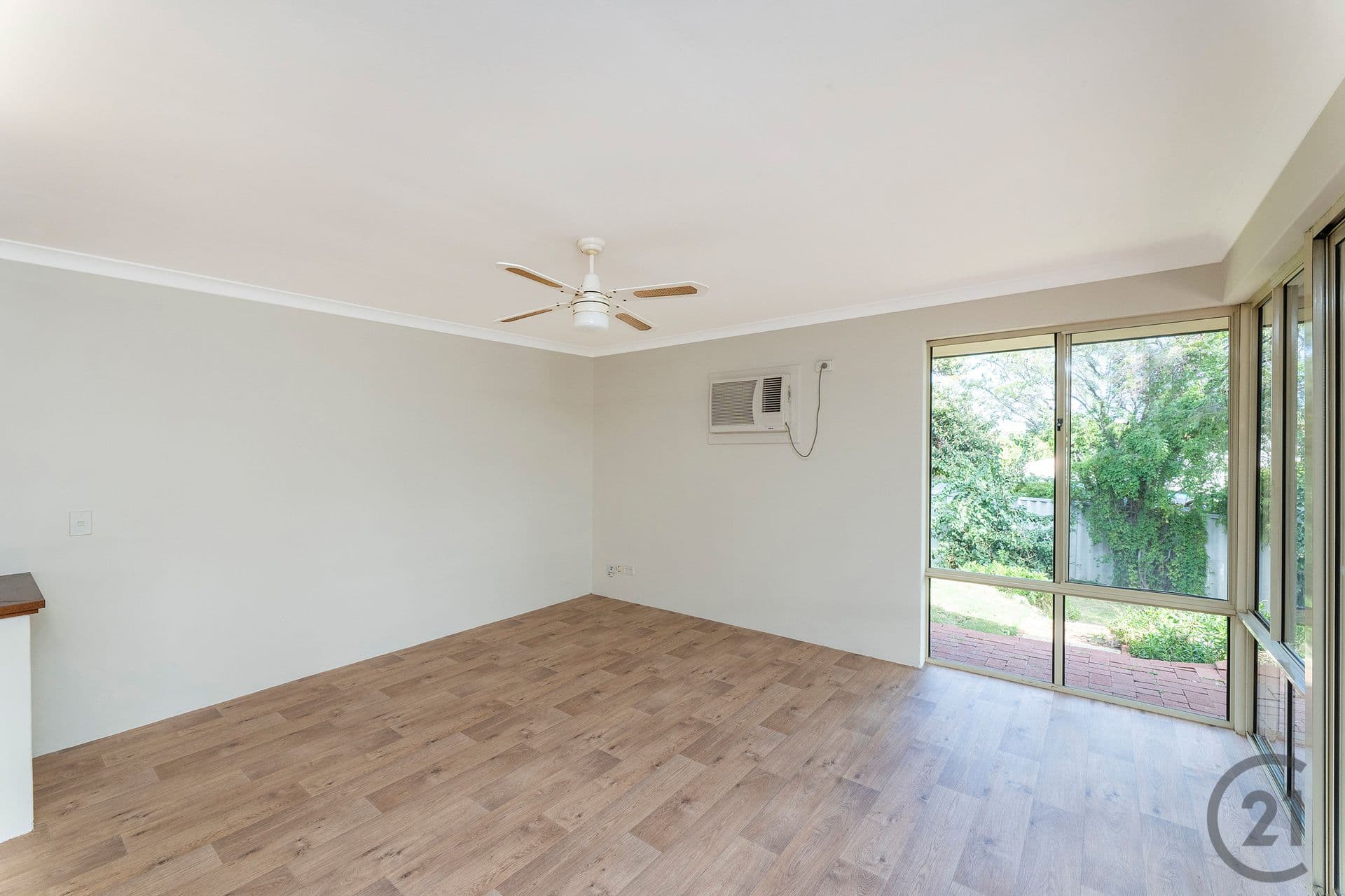10 Jacana Way, Halls Head, WA, 6210, Halls Head - Thumbnail 4