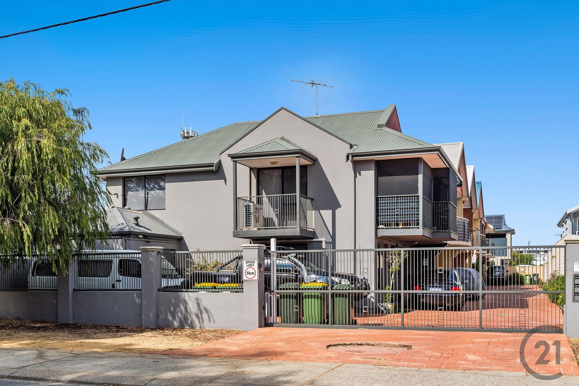 4/47 Tuckey Street, Mandurah, WA, 6210, Mandurah - Thumbnail 2