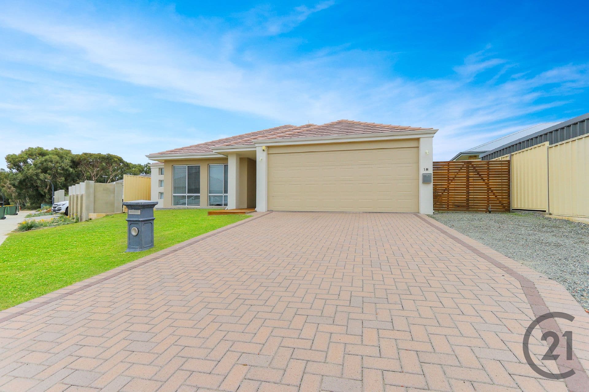 18 Carnaby Drive, Dawesville, WA, 6211, Dawesville - Thumbnail 2