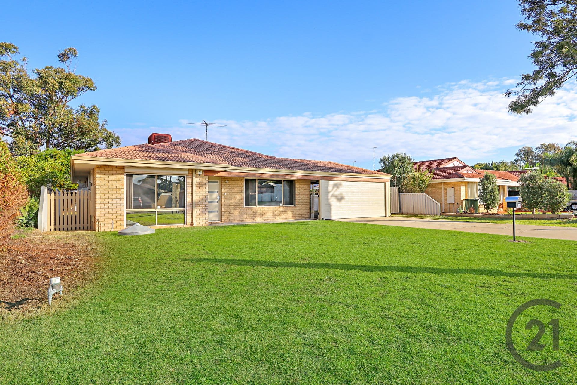 22 Summerlea Avenue, Meadow Springs, WA, 6210, Meadow Springs - Image 1