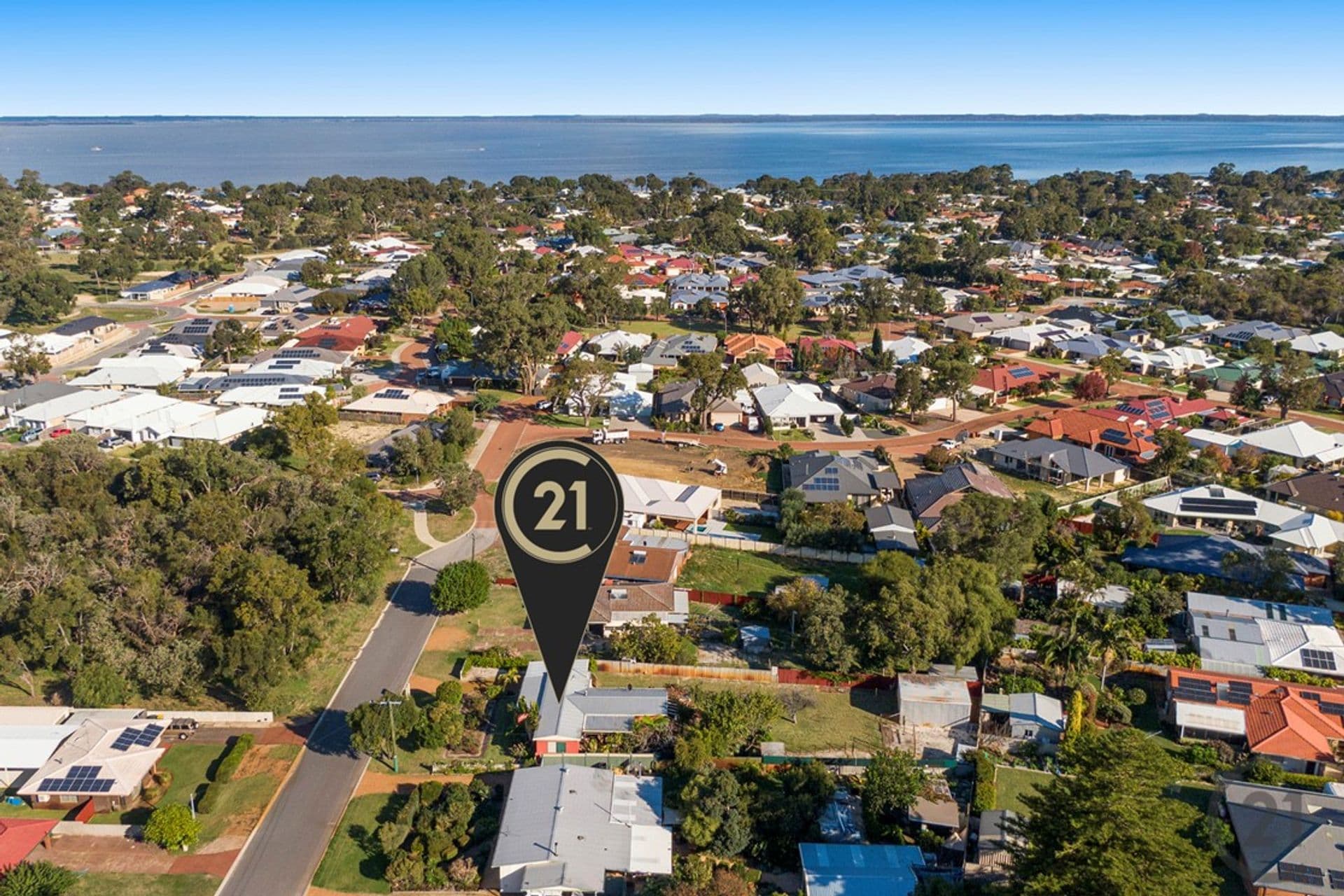 5 Moulton Street, Coodanup, WA, 6210, Coodanup - Thumbnail 2