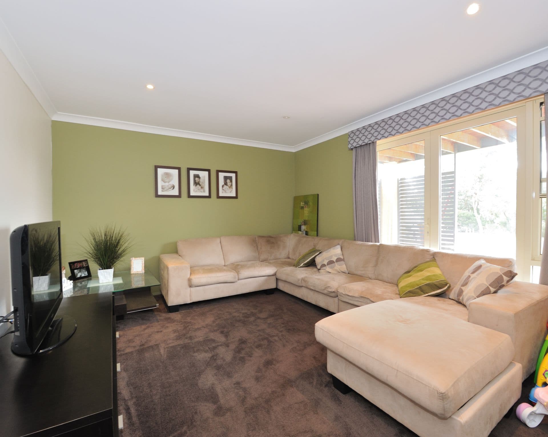 52 McLarty Road, Halls Head, WA, 6210, Halls Head - Thumbnail 4