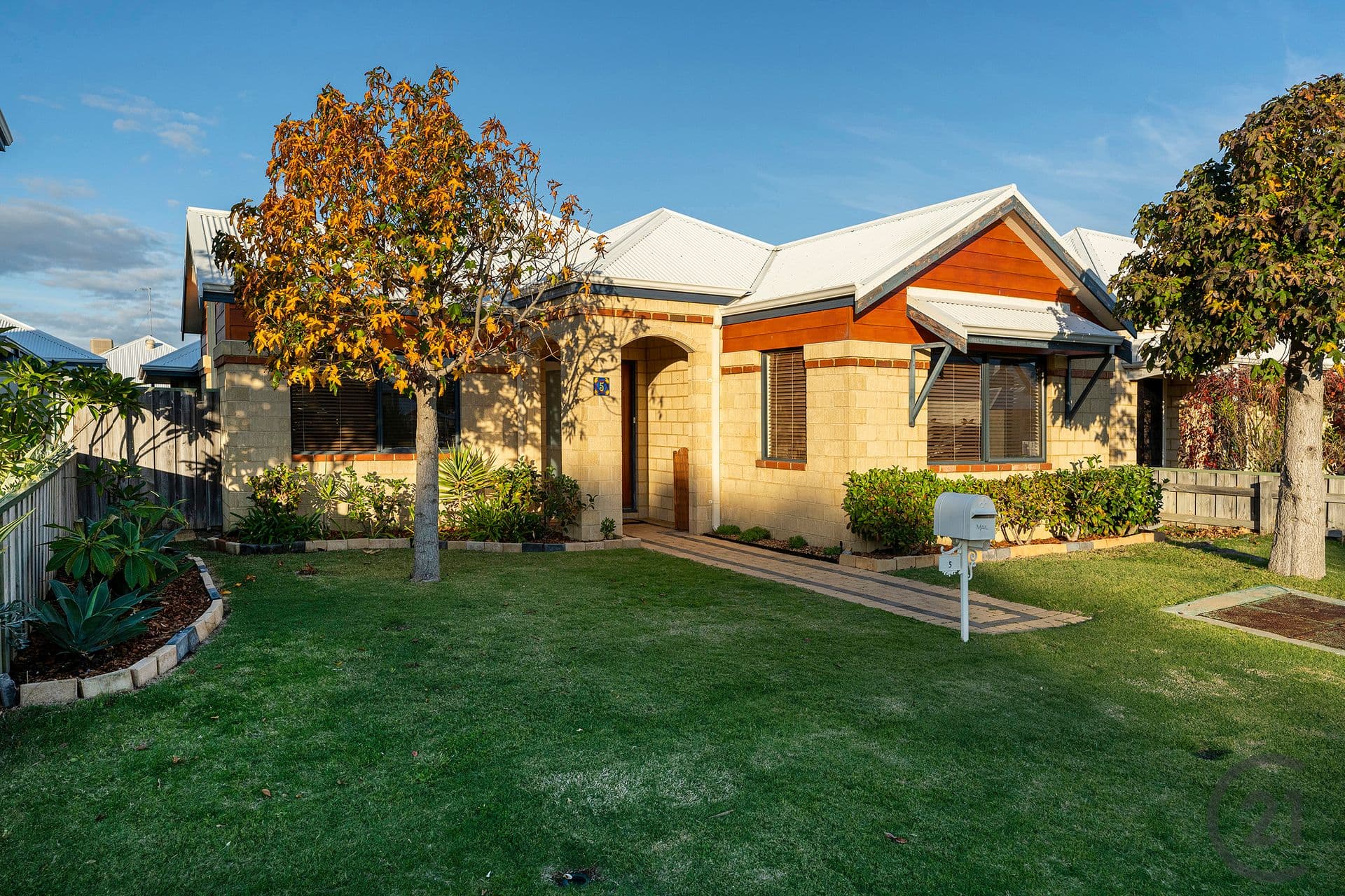 5 Harbour Retreat, Erskine, WA, 6210, Erskine - Image 1