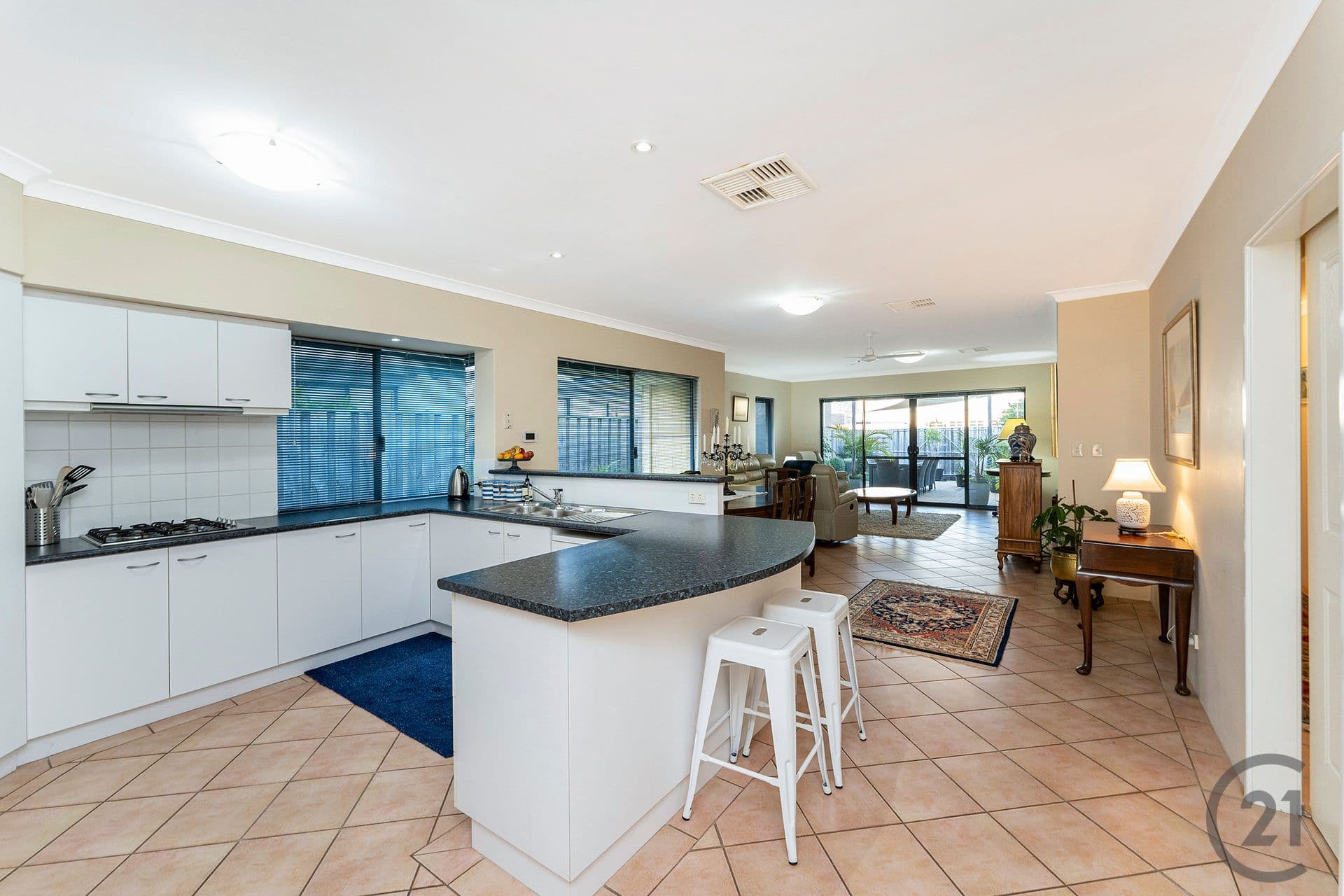 5 Harbour Retreat, Erskine, WA, 6210, Erskine - Thumbnail 4